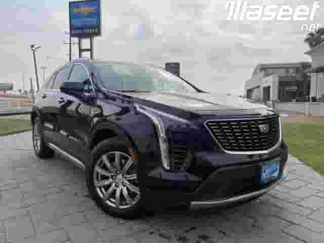سيارة كاديلاك XT4 الفاخرة لعام 2020