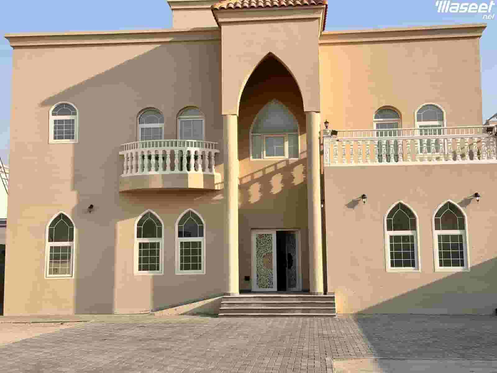 Standalone villa in Madina Al-Monawara in Riyadh 150000 dirhams
