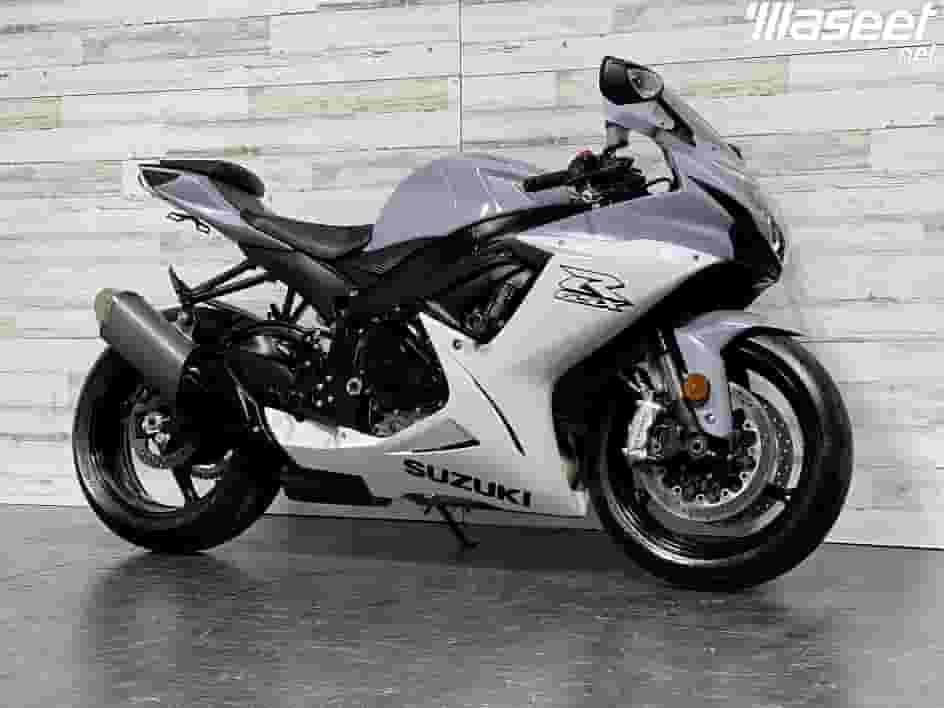Suzuki GSXR 2022 600