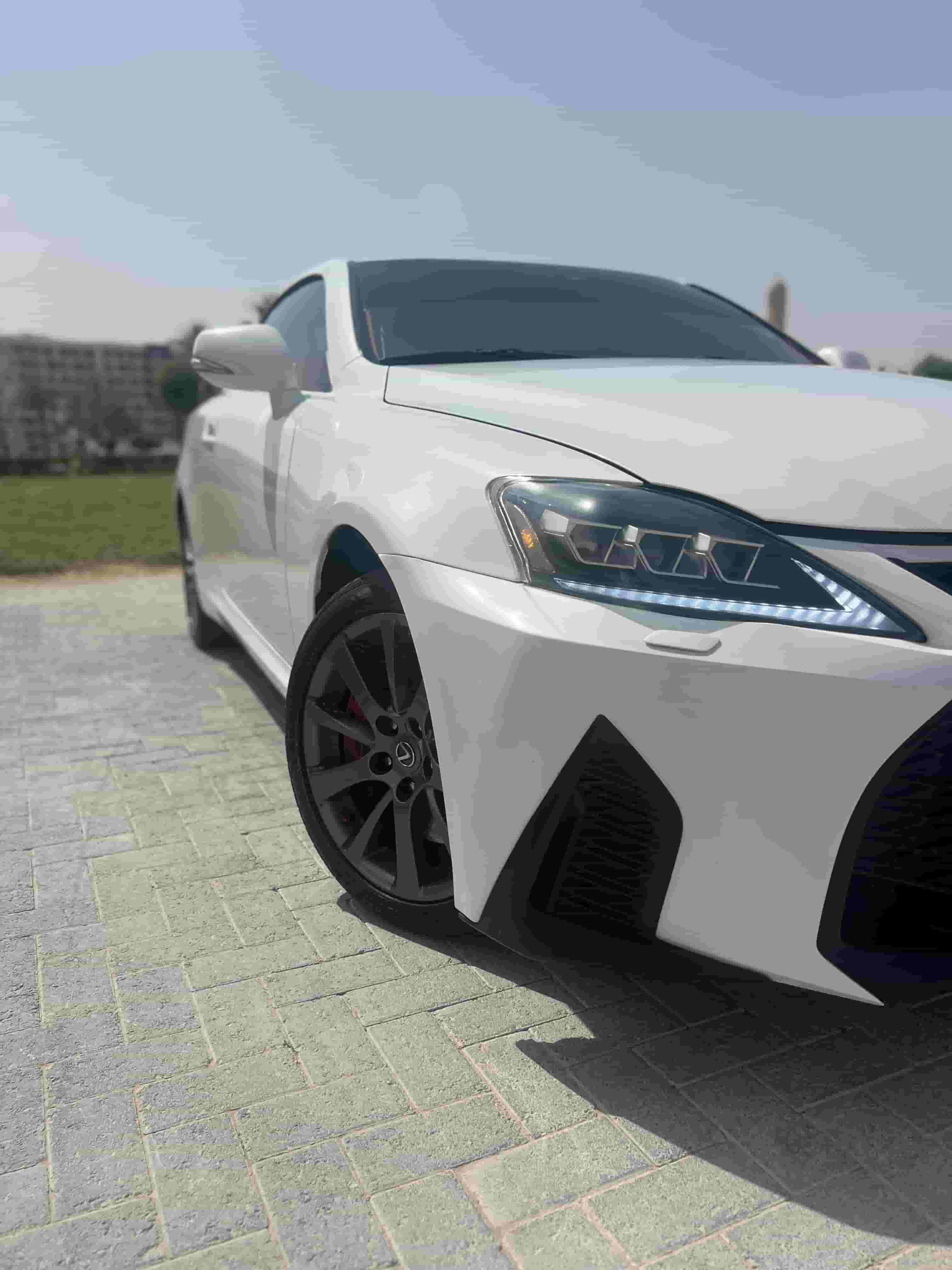 Lexus is300c model 2010 for sale
