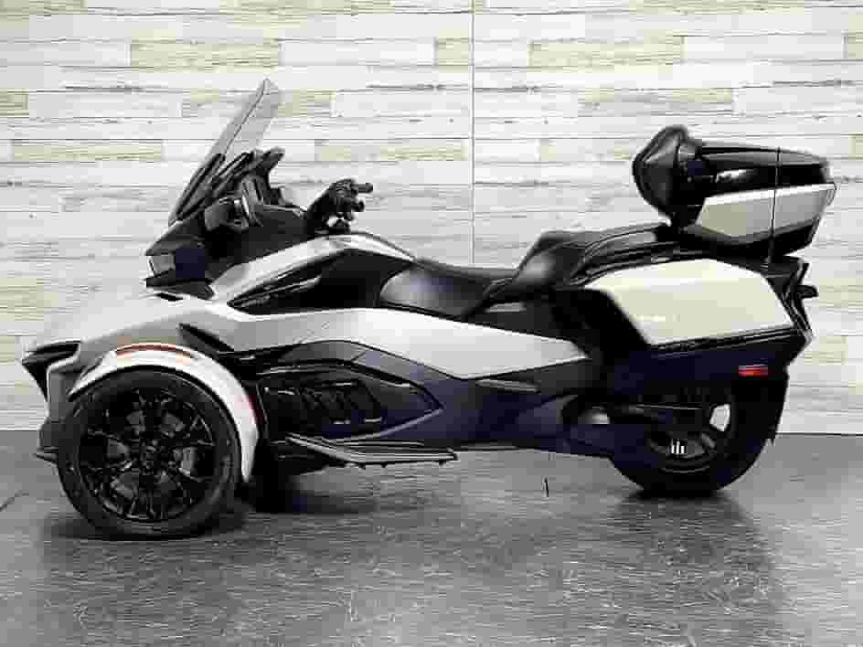 2020 CAN-AM Spyder RT-LIMITED SE6