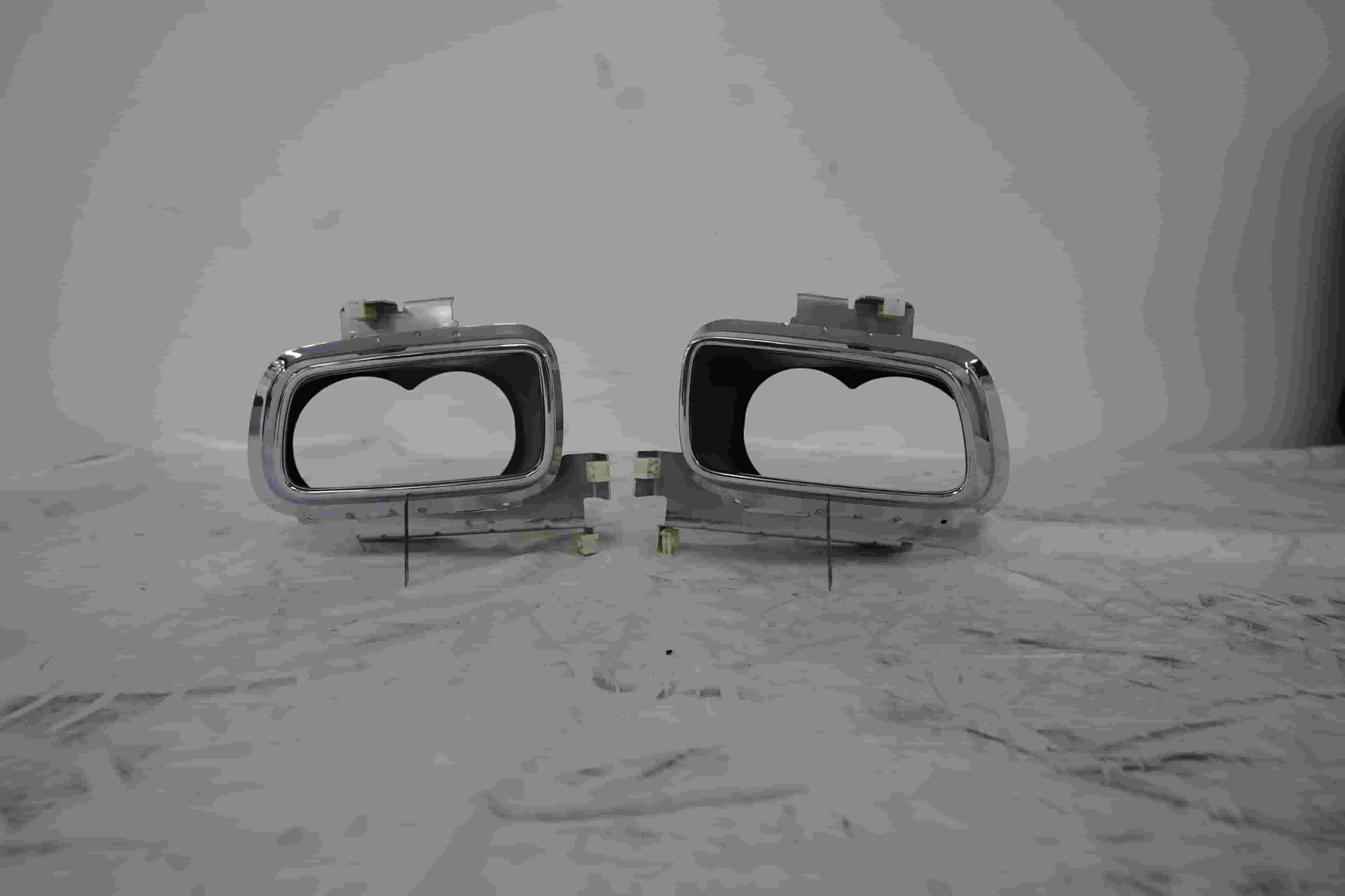 Rolls-Royce Cullinan rear exhaust pipe head