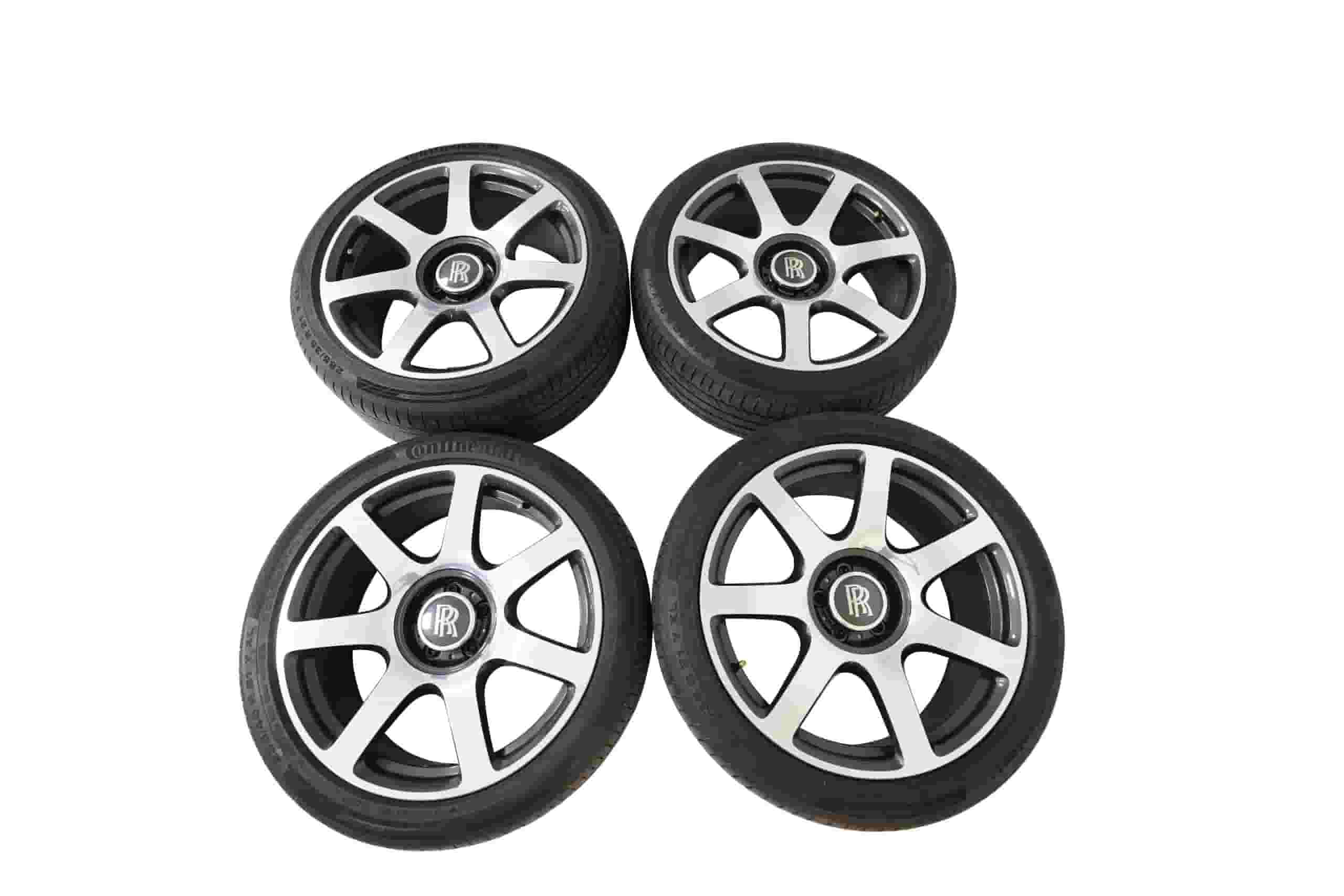Rolls Royce Wraith & Dawn Tyre Set with Wheels & Bolt Silver
