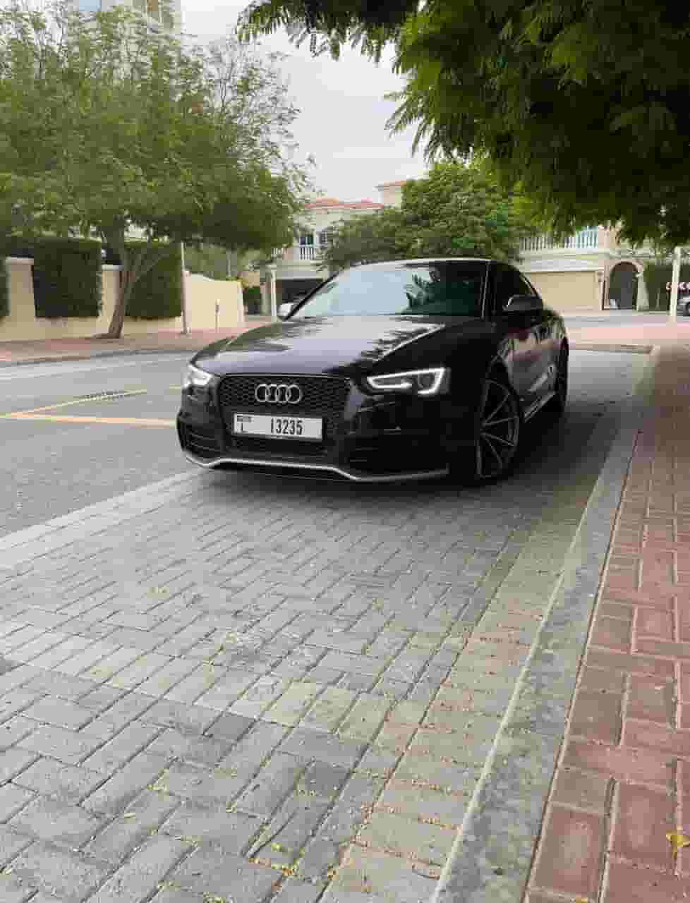 أودي RS5 موديل 2015