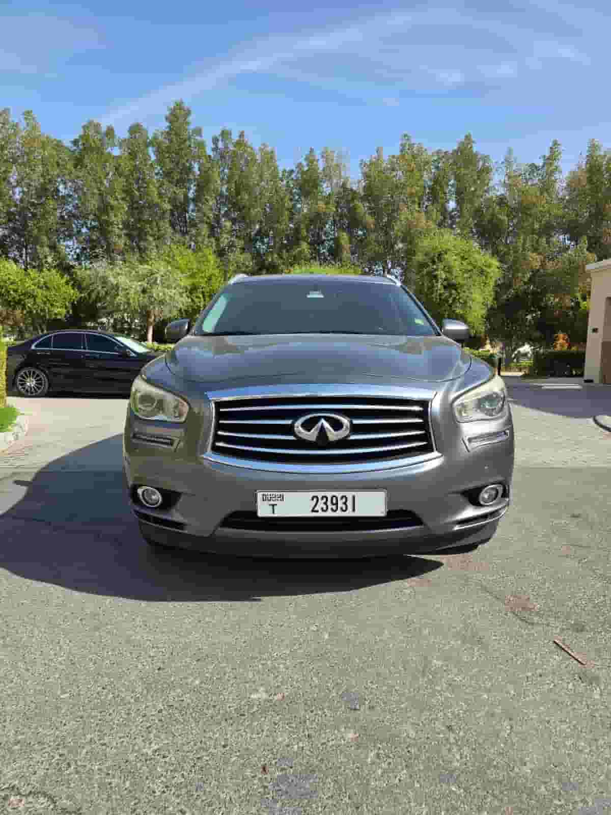 ‏إنفينيتي QX60 model 2015