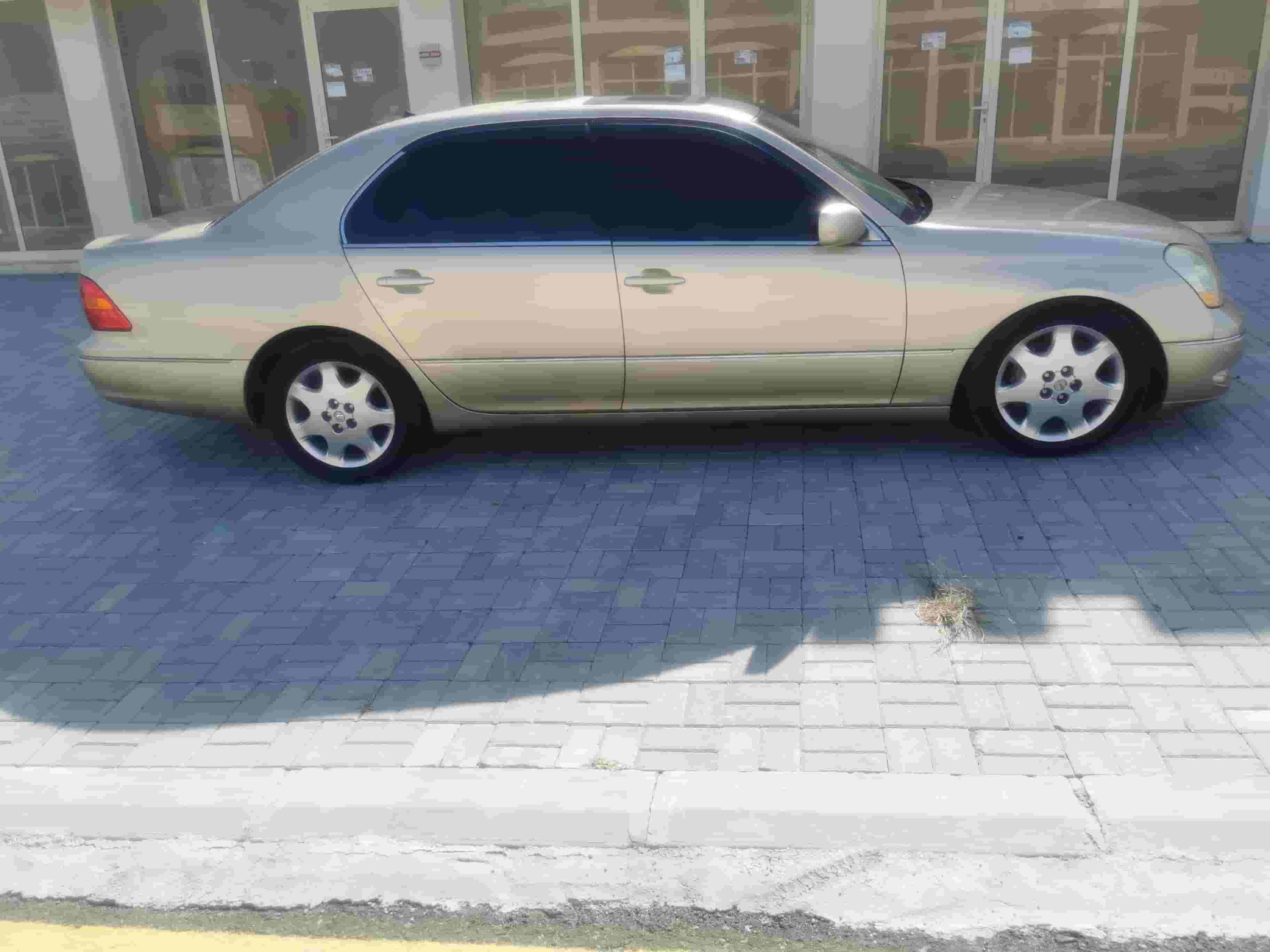 Lexus IS430 model 2003 for sale