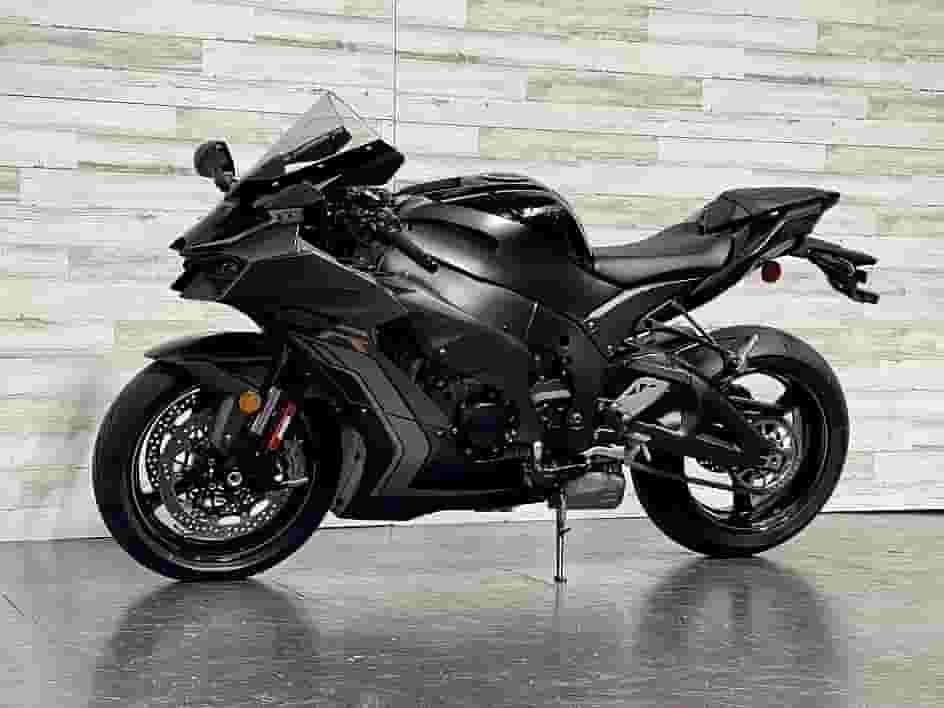 كاواساكي نينجا ZX-10R موديل 2023