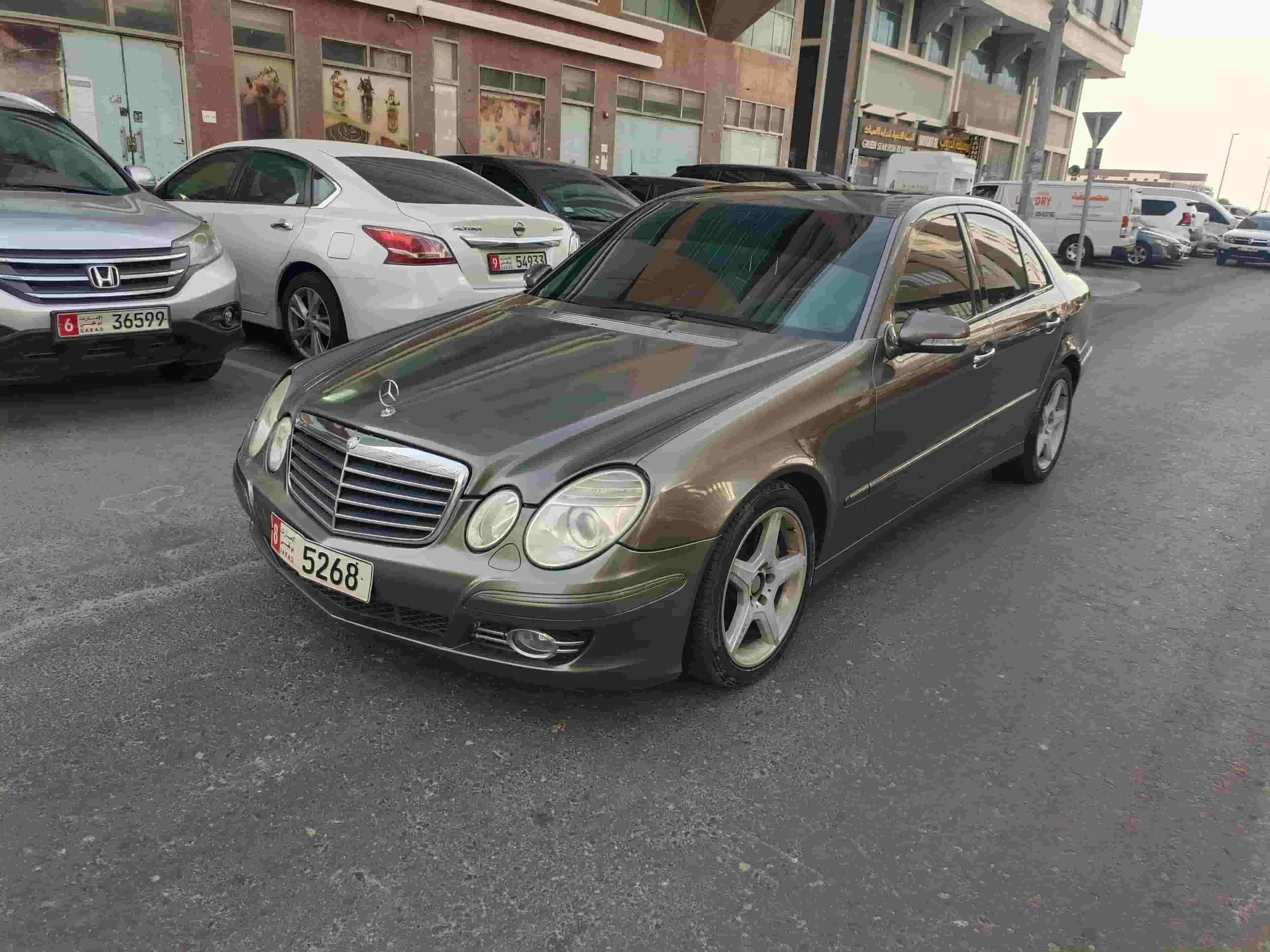 للبيع مرسيدس E550 موديل 2008
