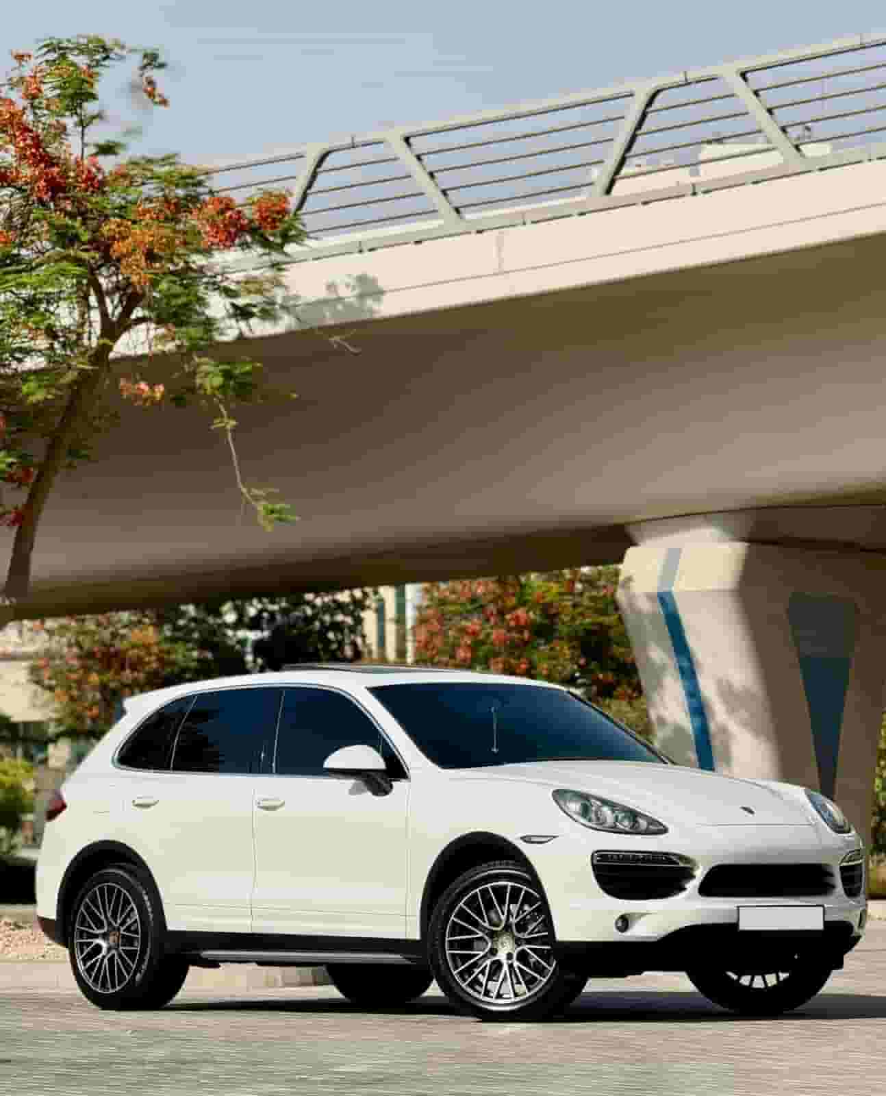 Porsche Cayenne 2013 GCC