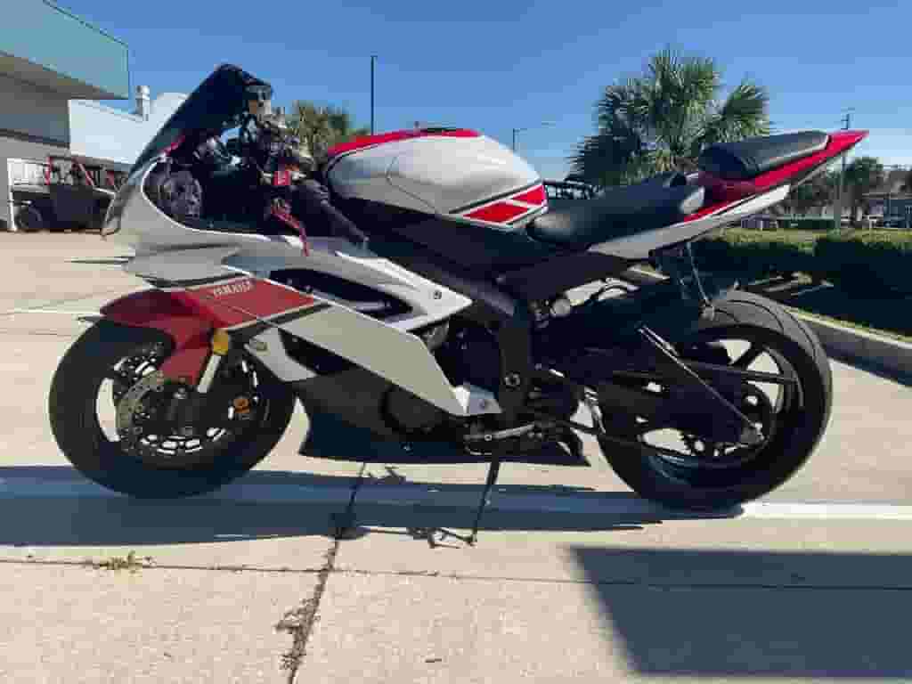 2012 yamaha R6