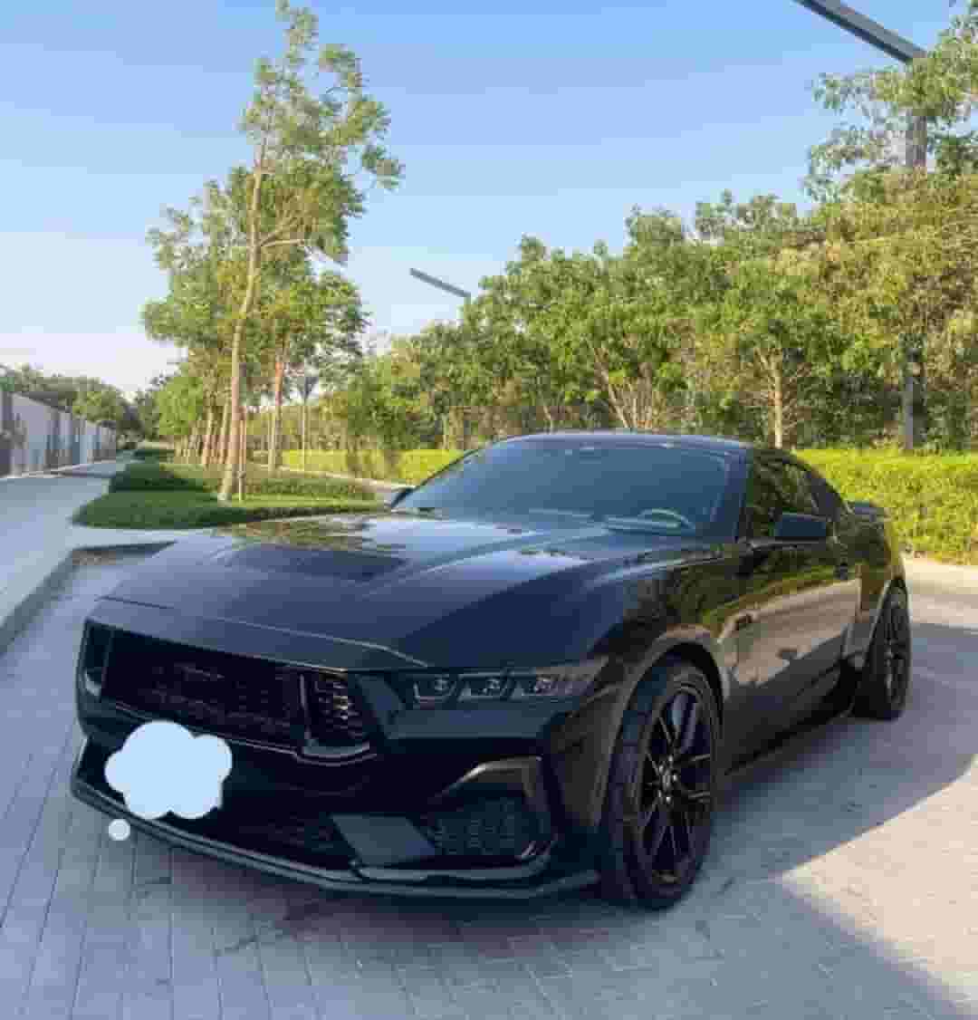 Ford Mustang 2024