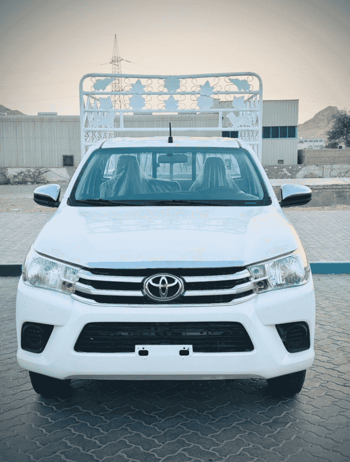تويوتا هايلوكس V4 2.7L موديل 2020