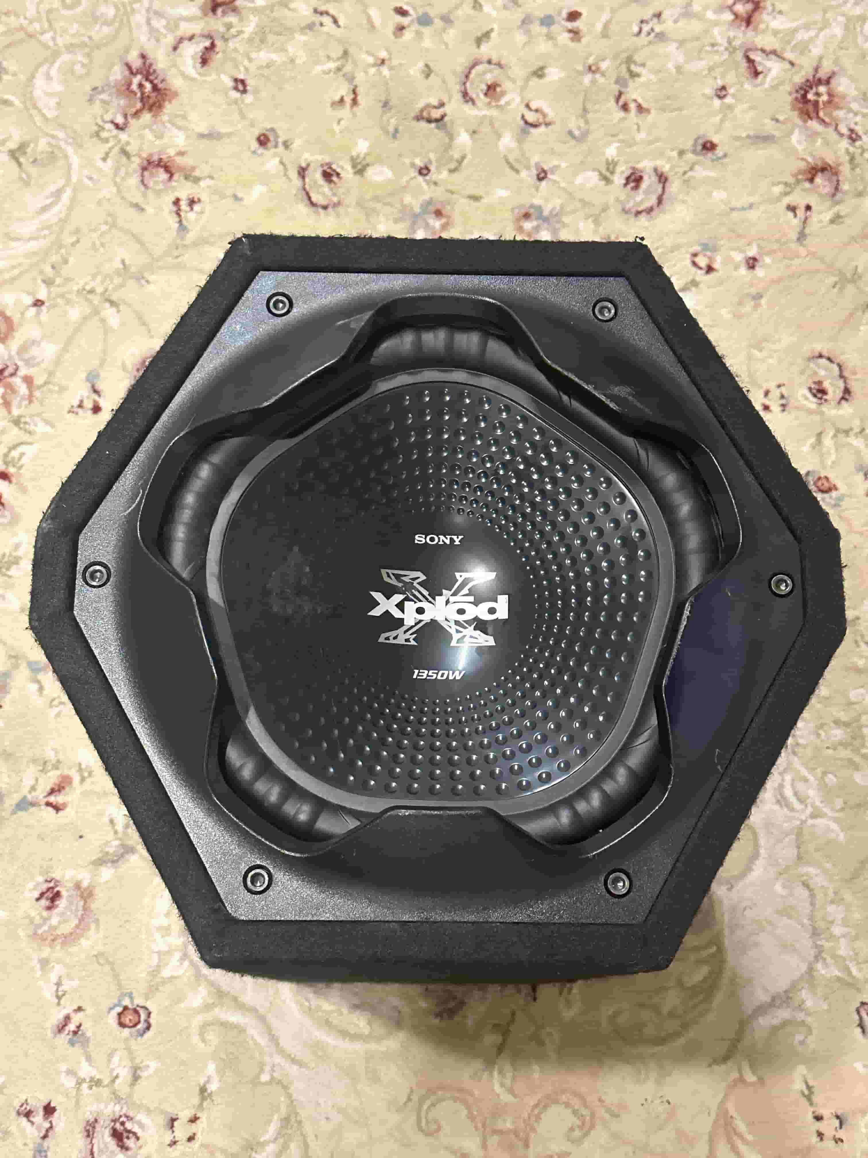 Sound system for car accessories 