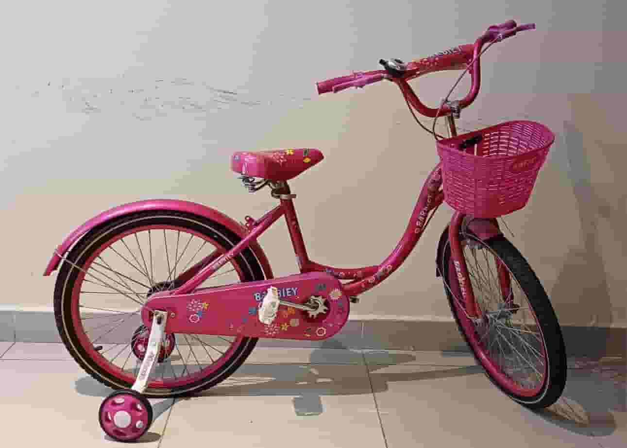 دراجة Barbie - بناتية مع عجلات 