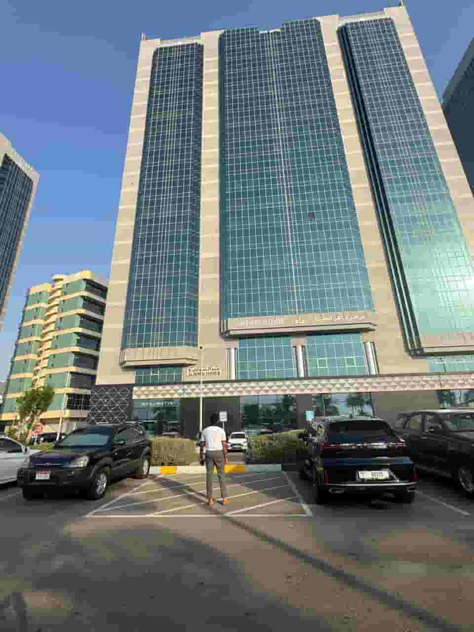For rent fully furnished offices in Al Khalidiyah 