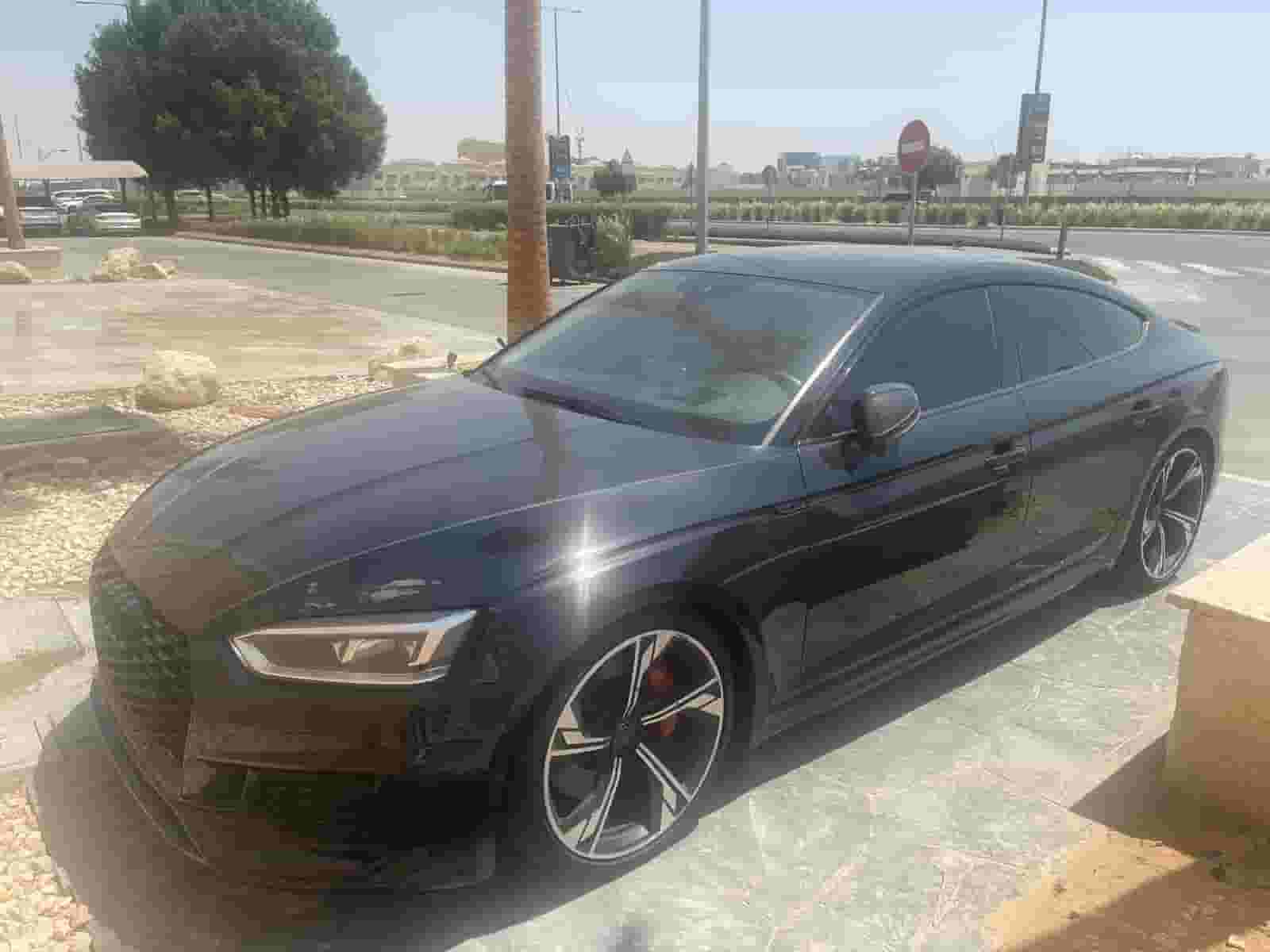 🚗 للبيع: أودي RS5 2019