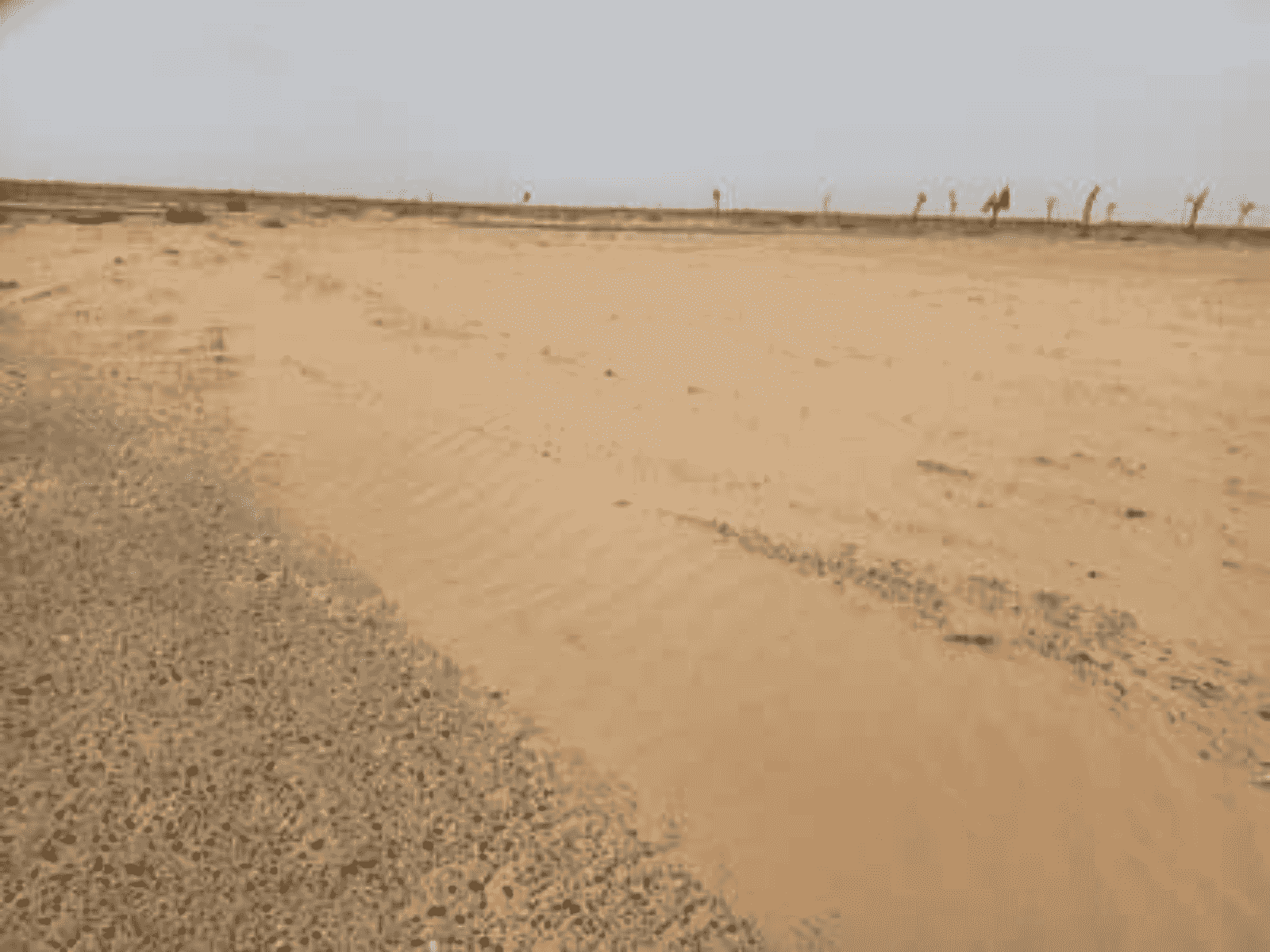للبيع ارض سكنية بمدينة خليفة أ