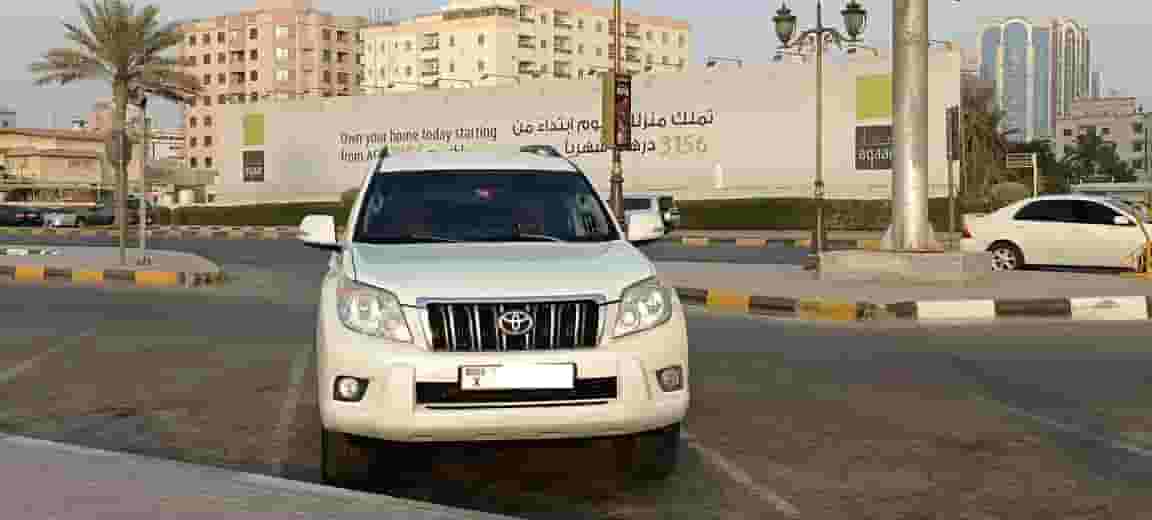 بيع سيارة تويوتا برادو 2012