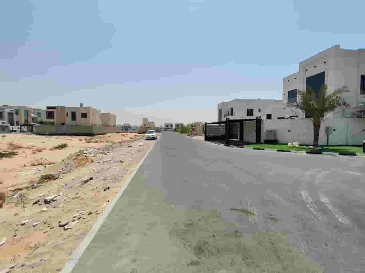 فرصة ذهبية لامتلاك أرض سكنية استثمارية 