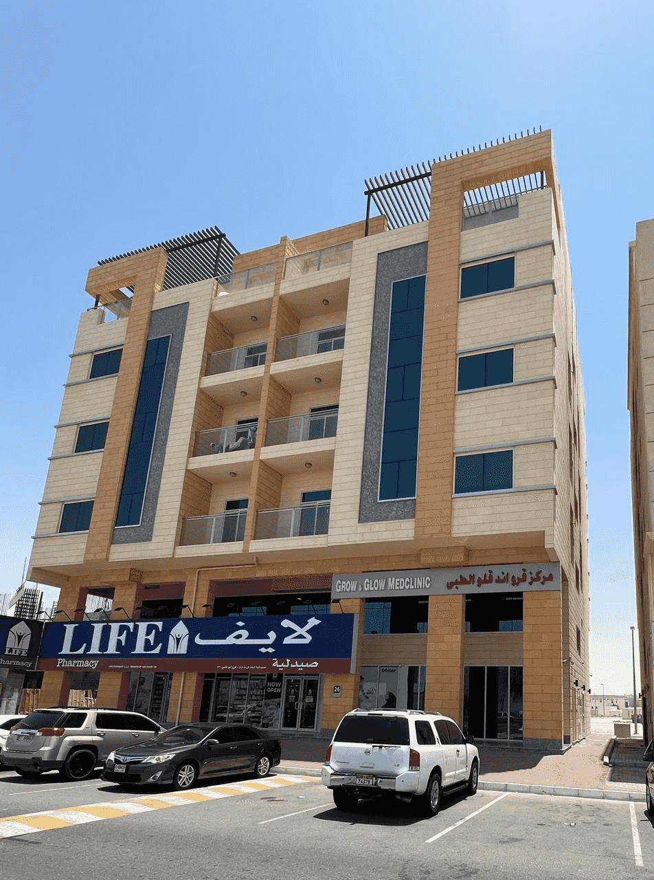 مركز طبي مزدهر للبيع - الشهامة، أبوظبي