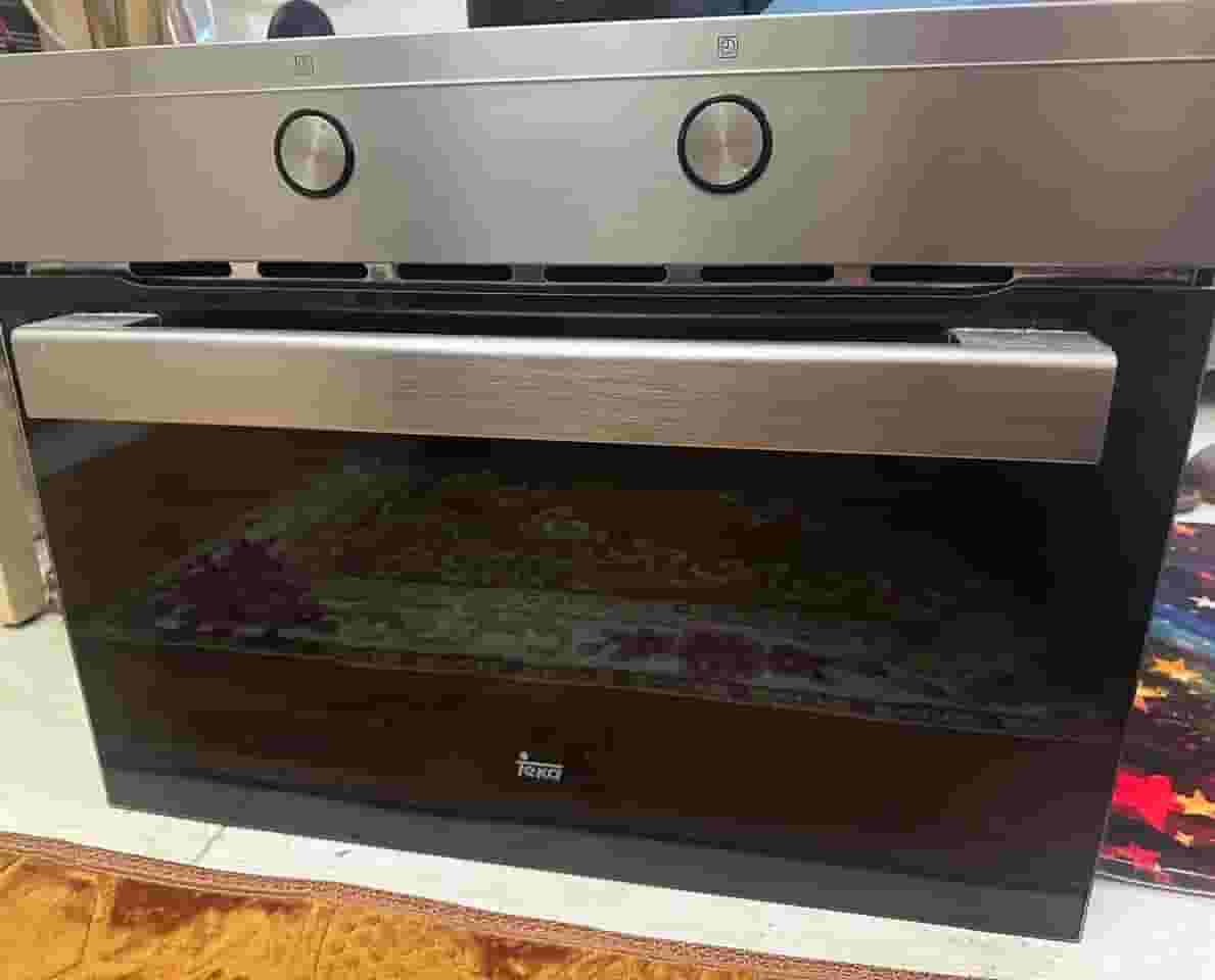 Built-in oven 60 cm