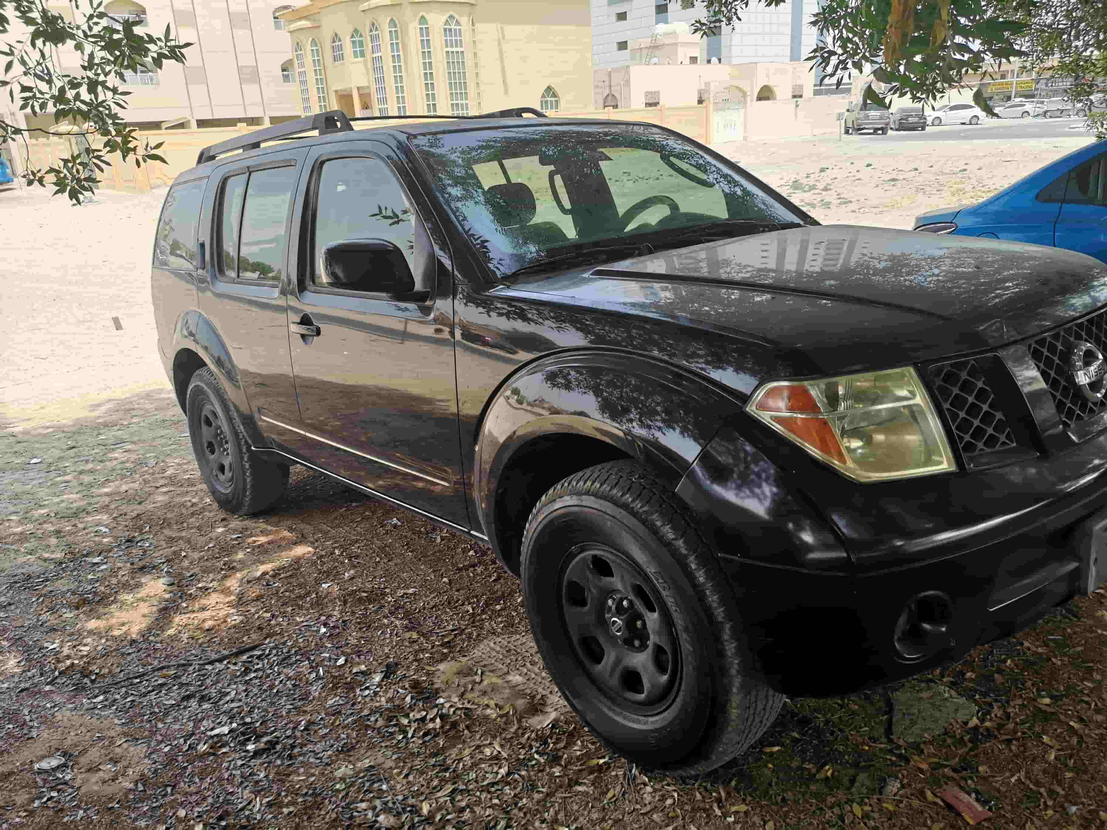 نيسان باثفايندر موديل 2006