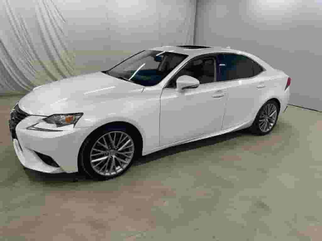 Lexus 2016 IS 