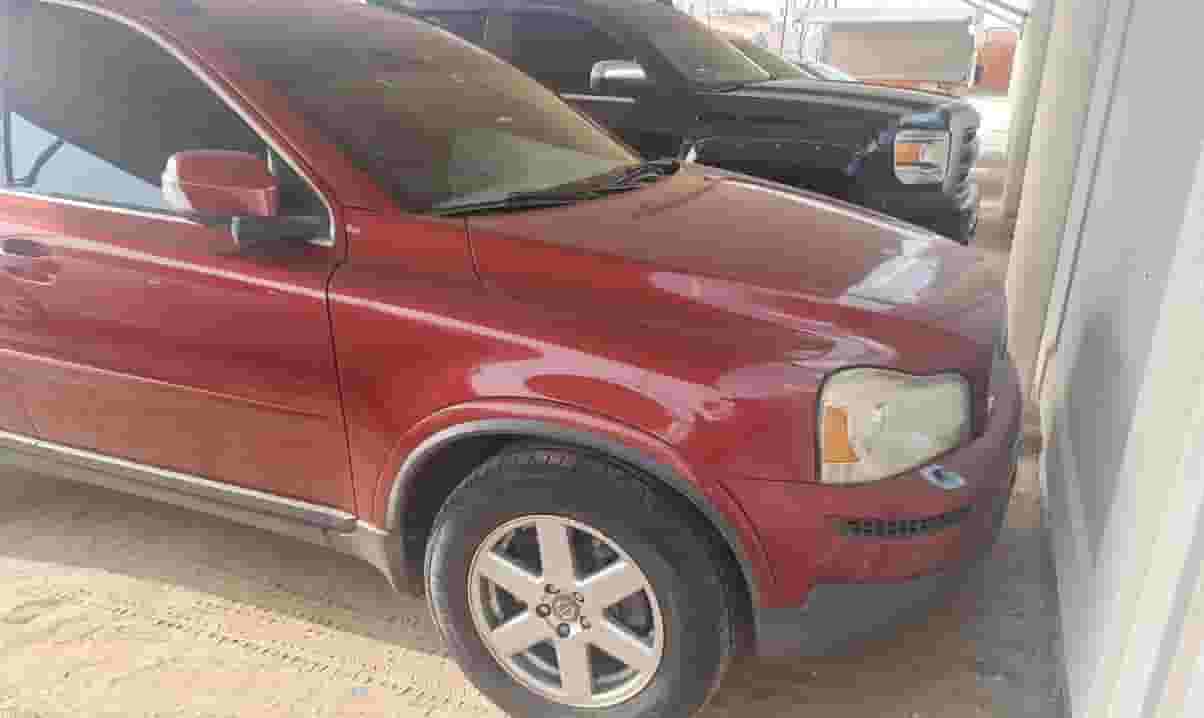 فولفو XC 90 موديل 2011 للبيع