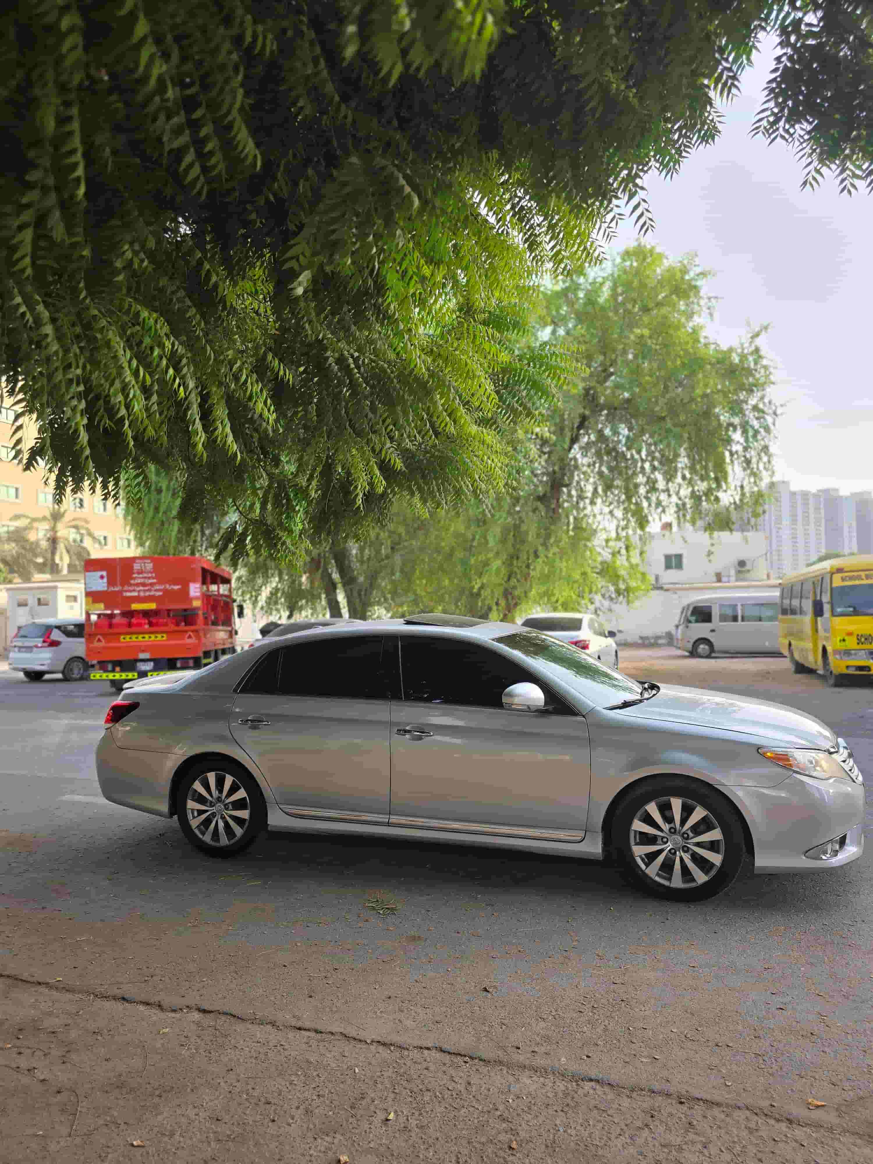 Toyota Avalon 2011 model for sale