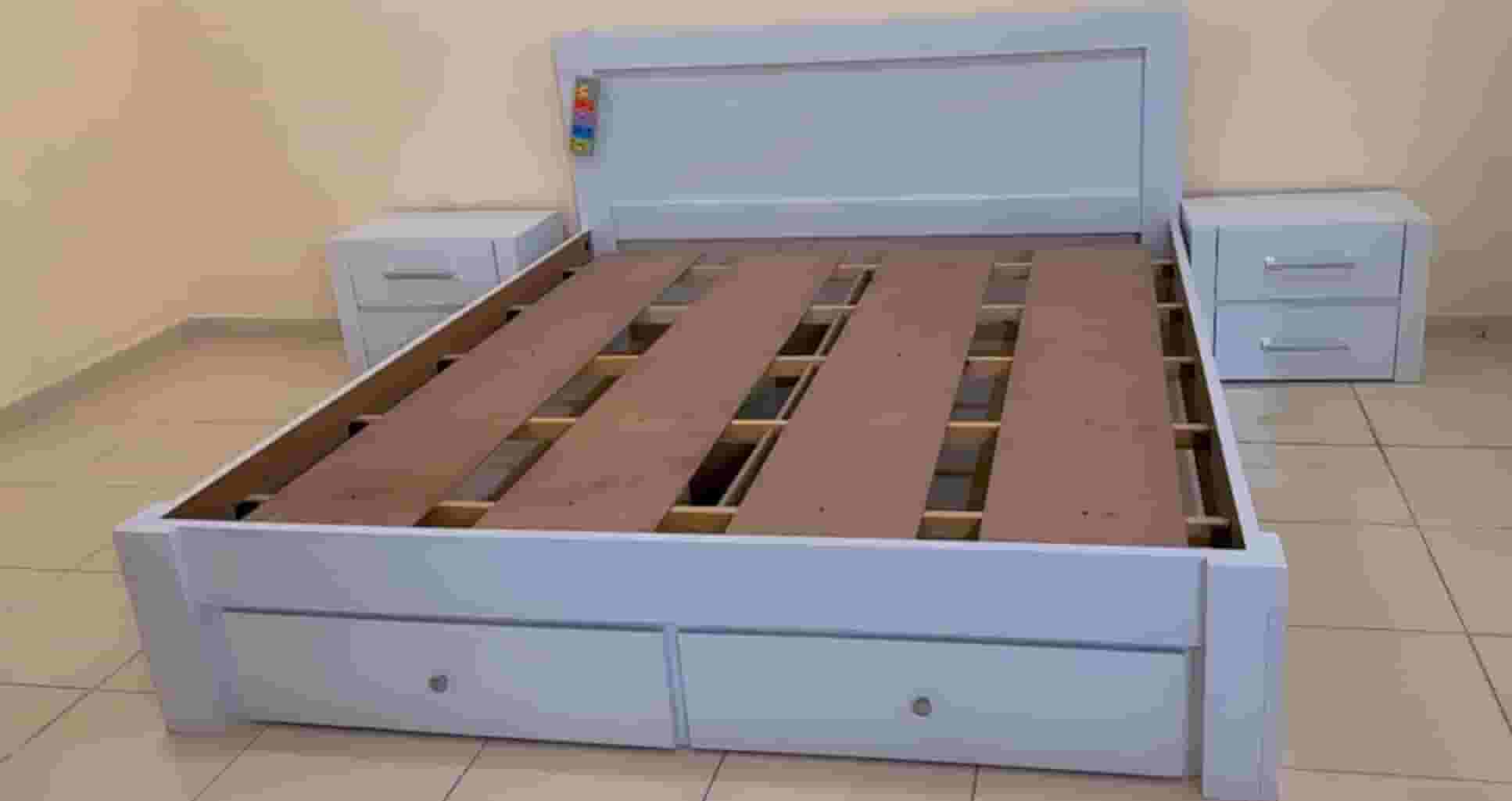 Selling complete home furniture for travel