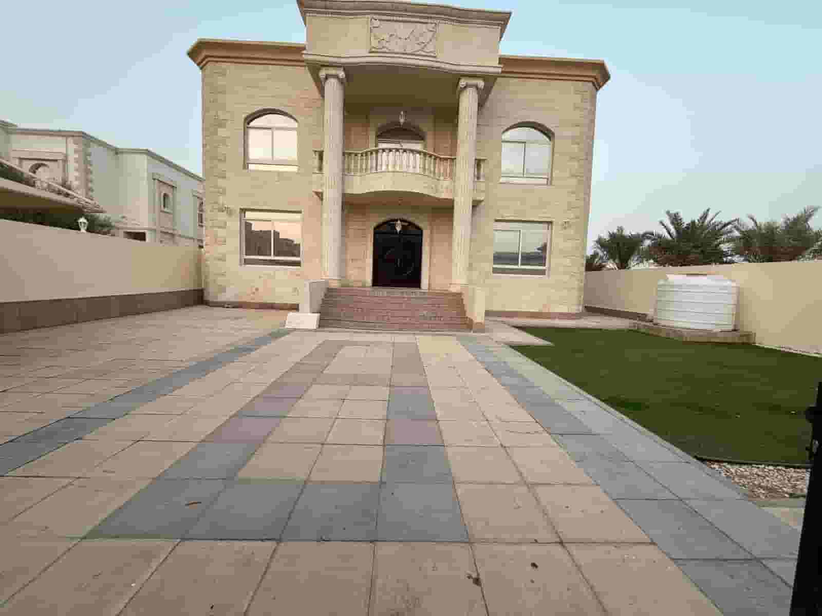 amazing villa for rent with private entrance
