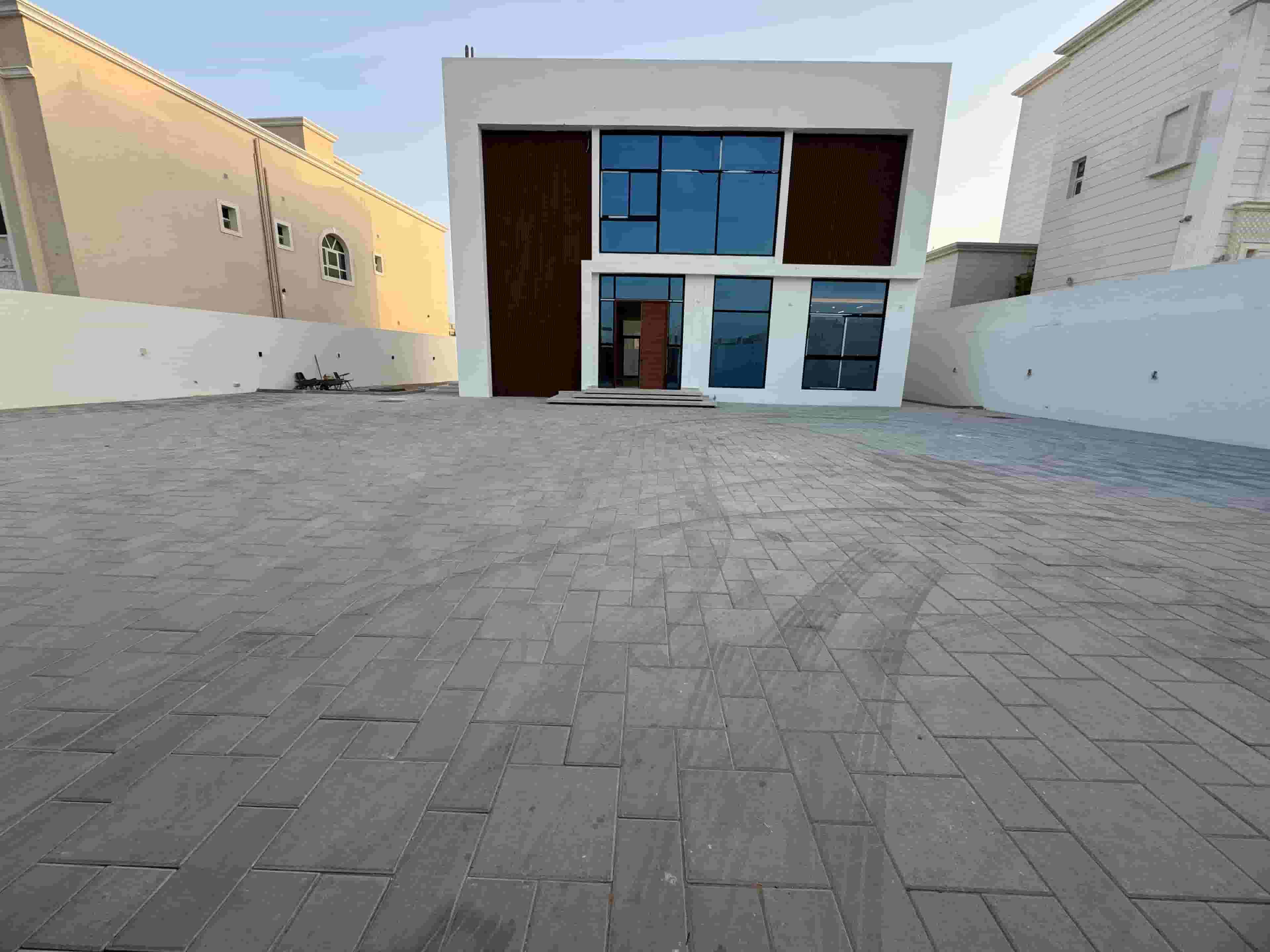 Villa for rent in Sports City 