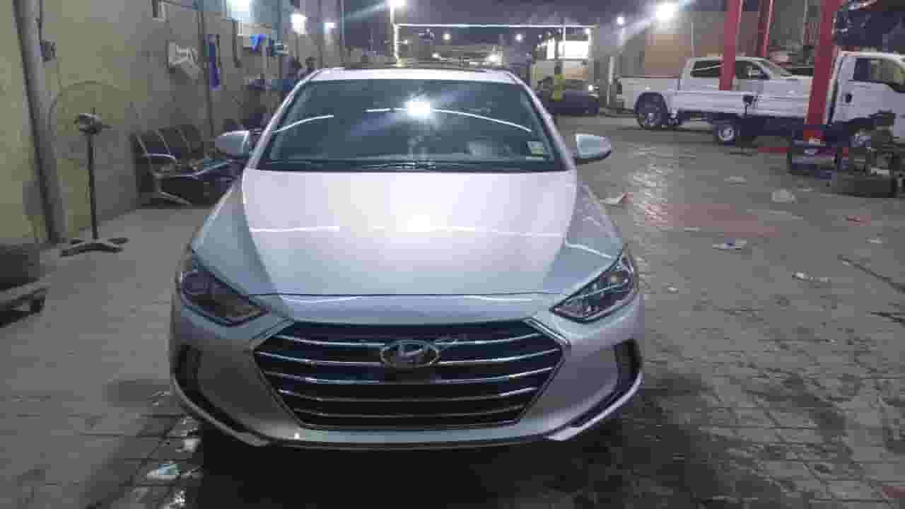 HYUNDAI ELANTRA 2018 