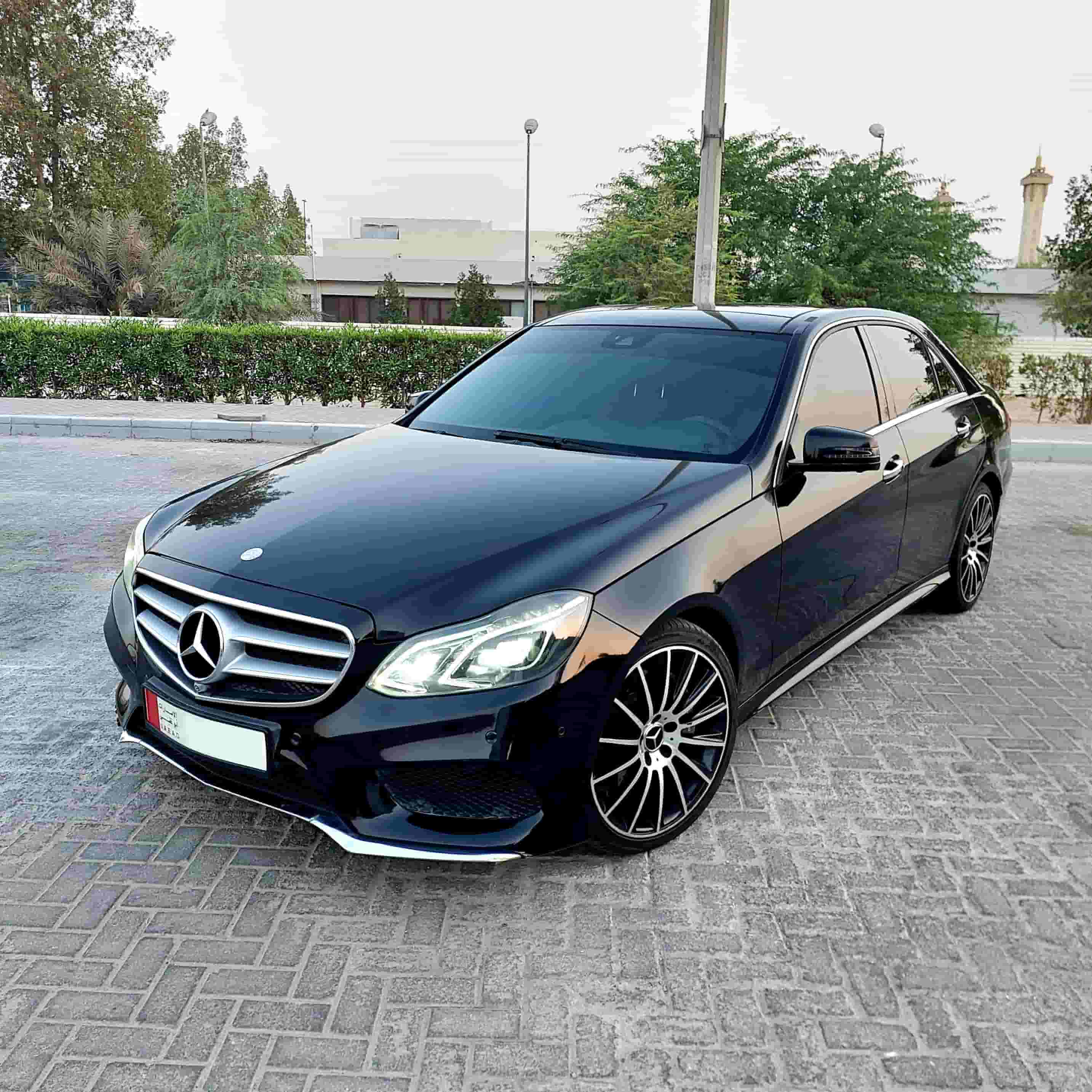 للبيع سياره مرسيدس E350  2014