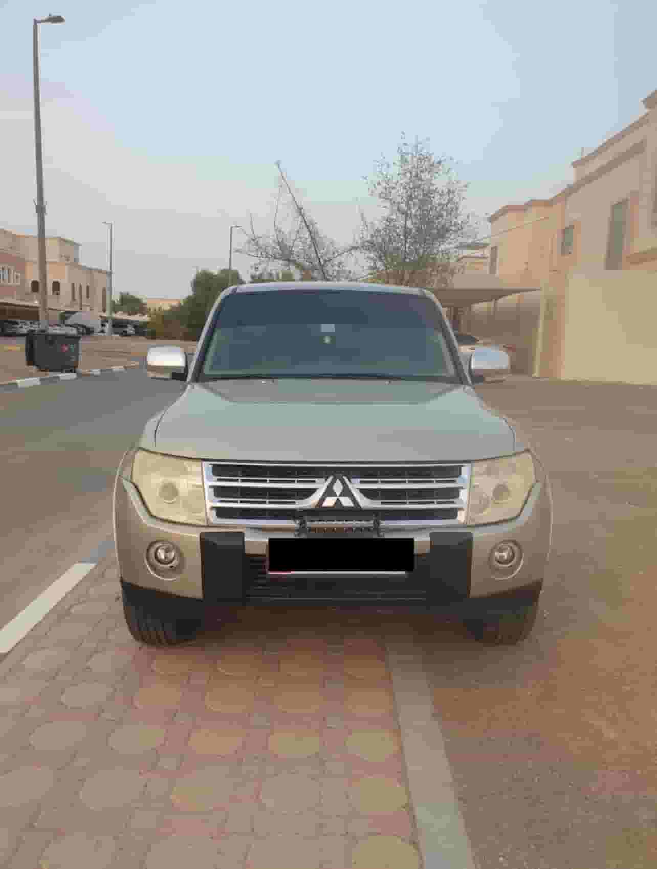 للبيع باجيرو خليجي 2009