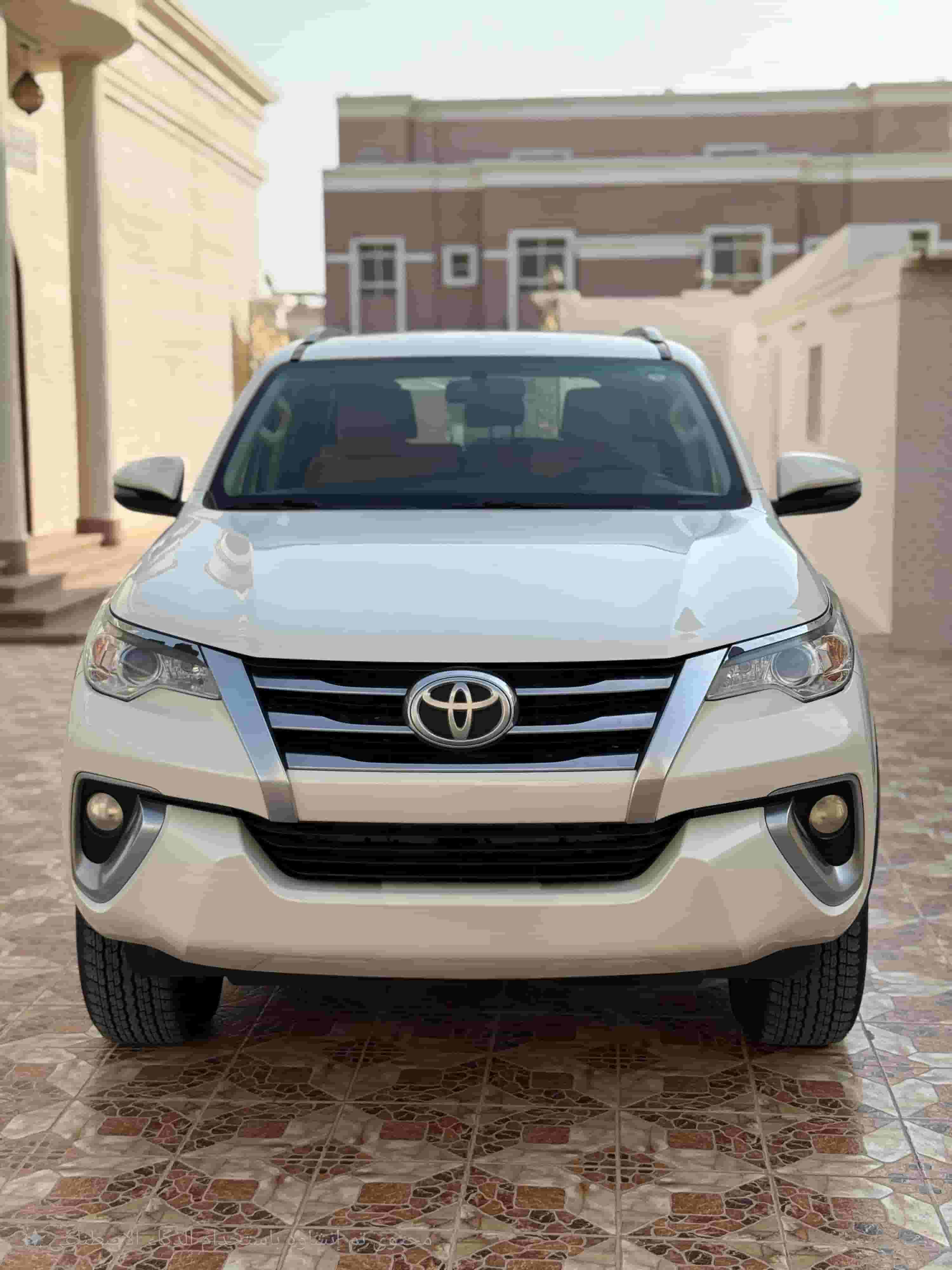 TOYOTA FORTUNER 2020 