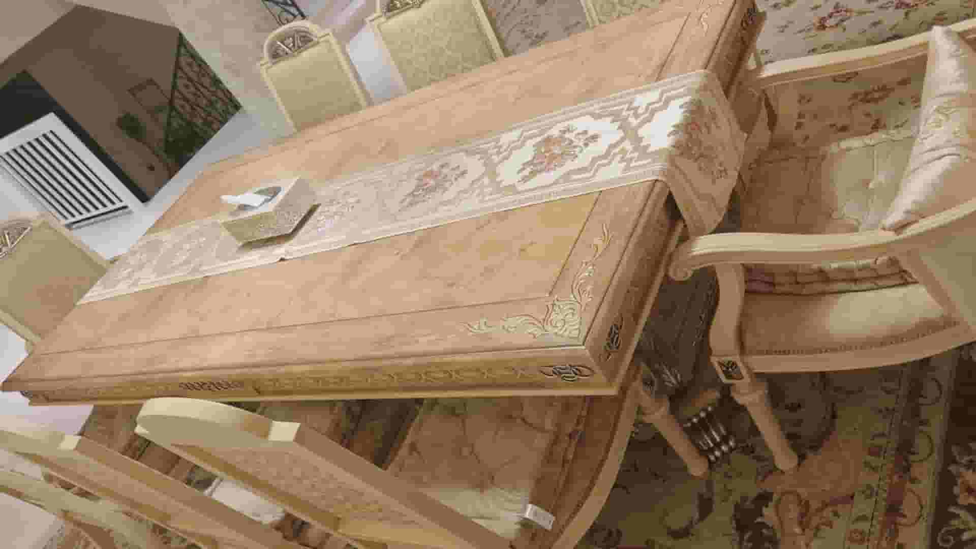 طاولة طعام للبيع 