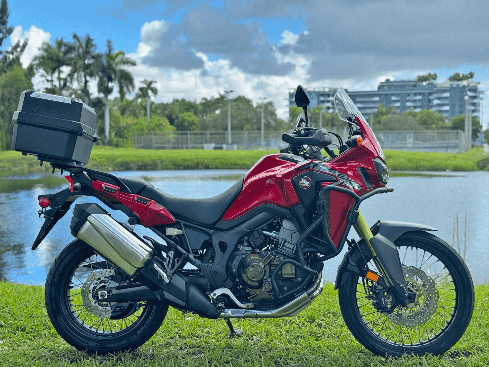 2017 Honda Africa Twin DCT