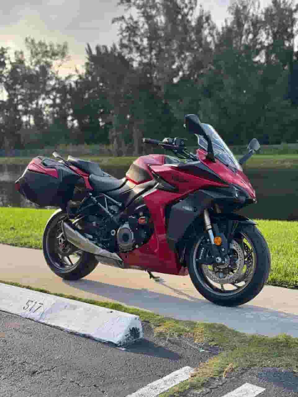 SUZUKI GSX-S1000 GT MODEL 2024