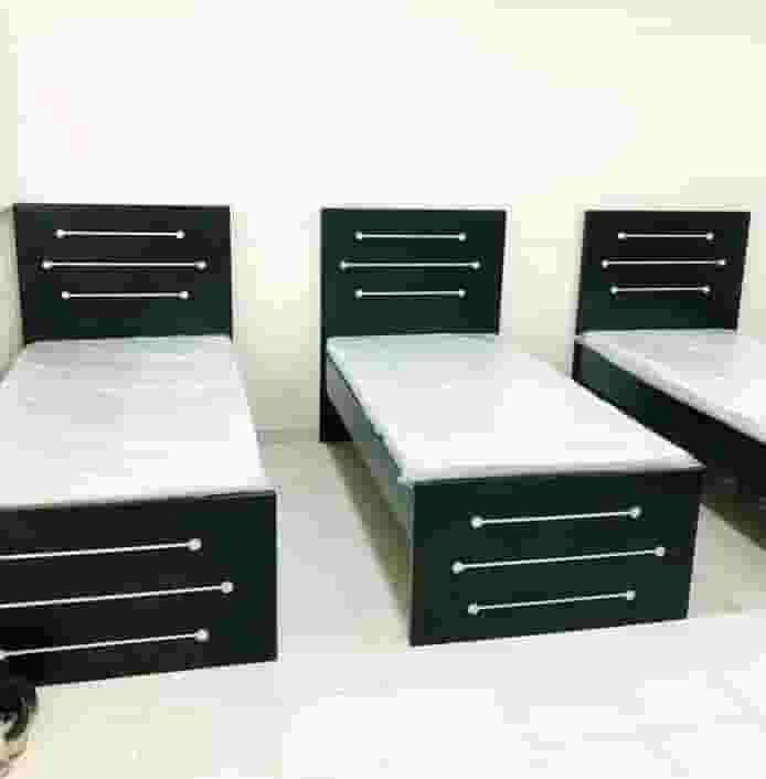 سرير MDF جديد متوفر بسعر رخيص