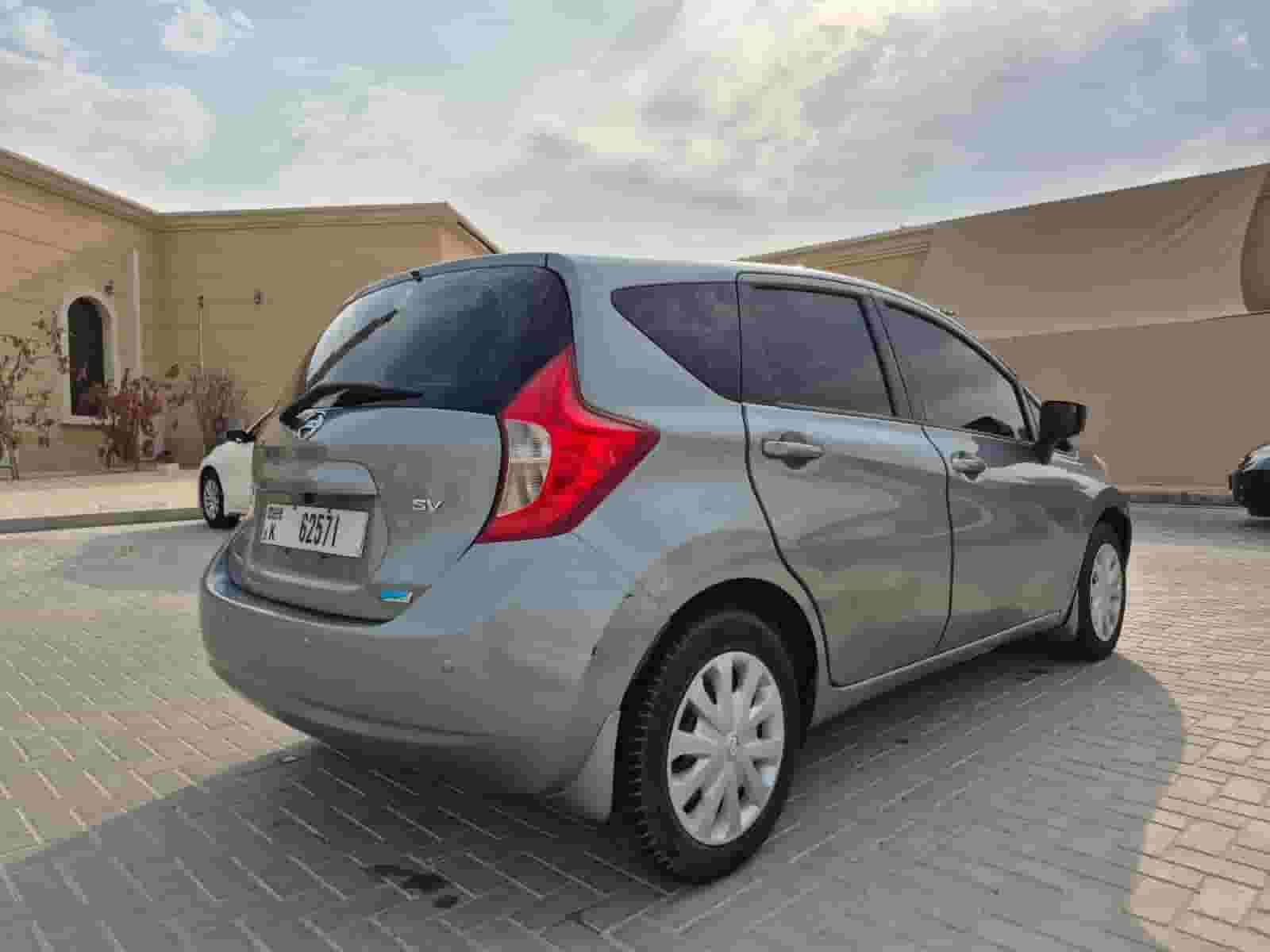 نيسان فيرسا نوت 2015