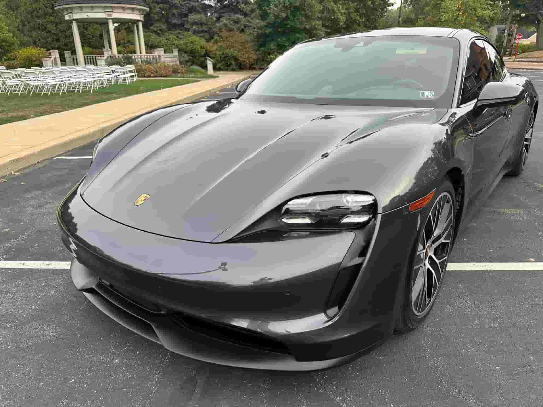 Porsche Taycan 4S model 2021