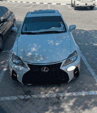 Lexus is 250 2010