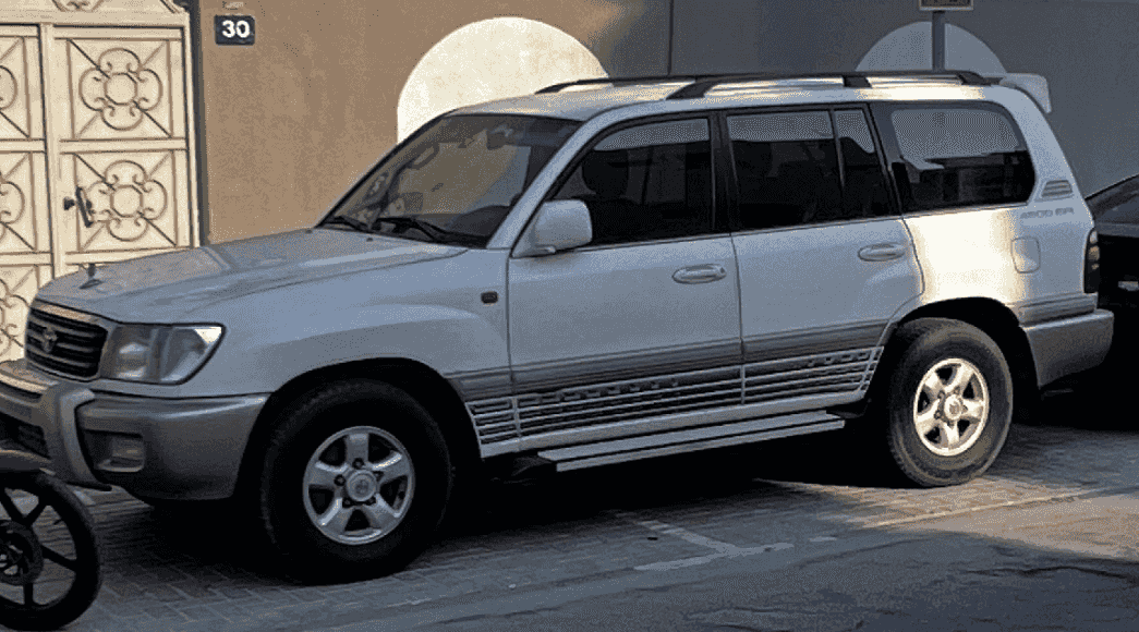 للبيع تويوتا لاندكروزر 2003 