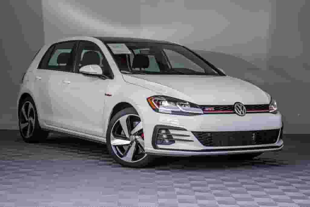 Volkswagen Golf GTI 2.0T model 2019