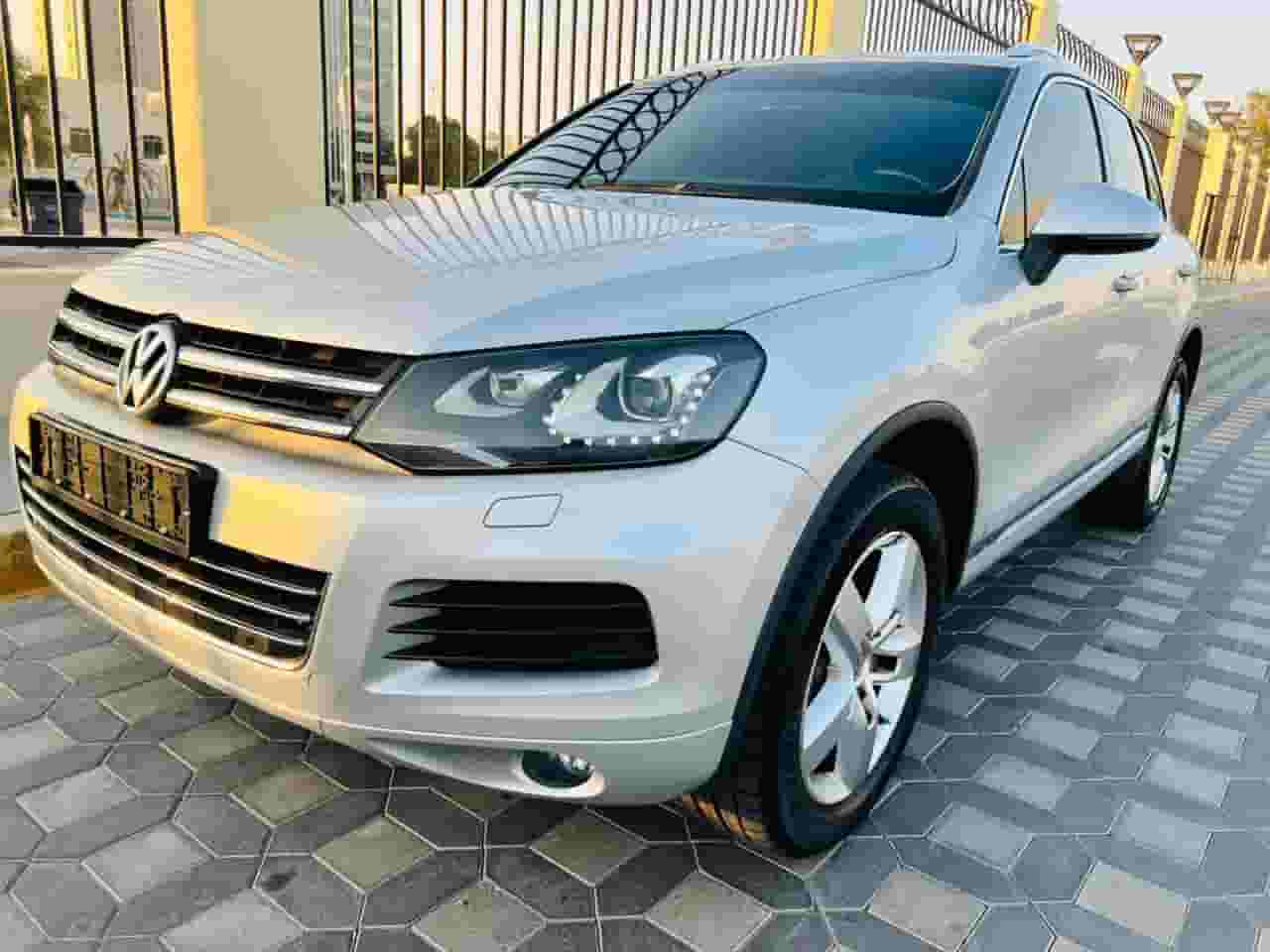 2015 VOLKSWAGON TOUAREG