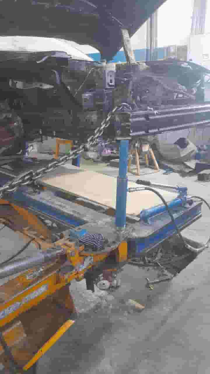 Industrial 4 Garage 