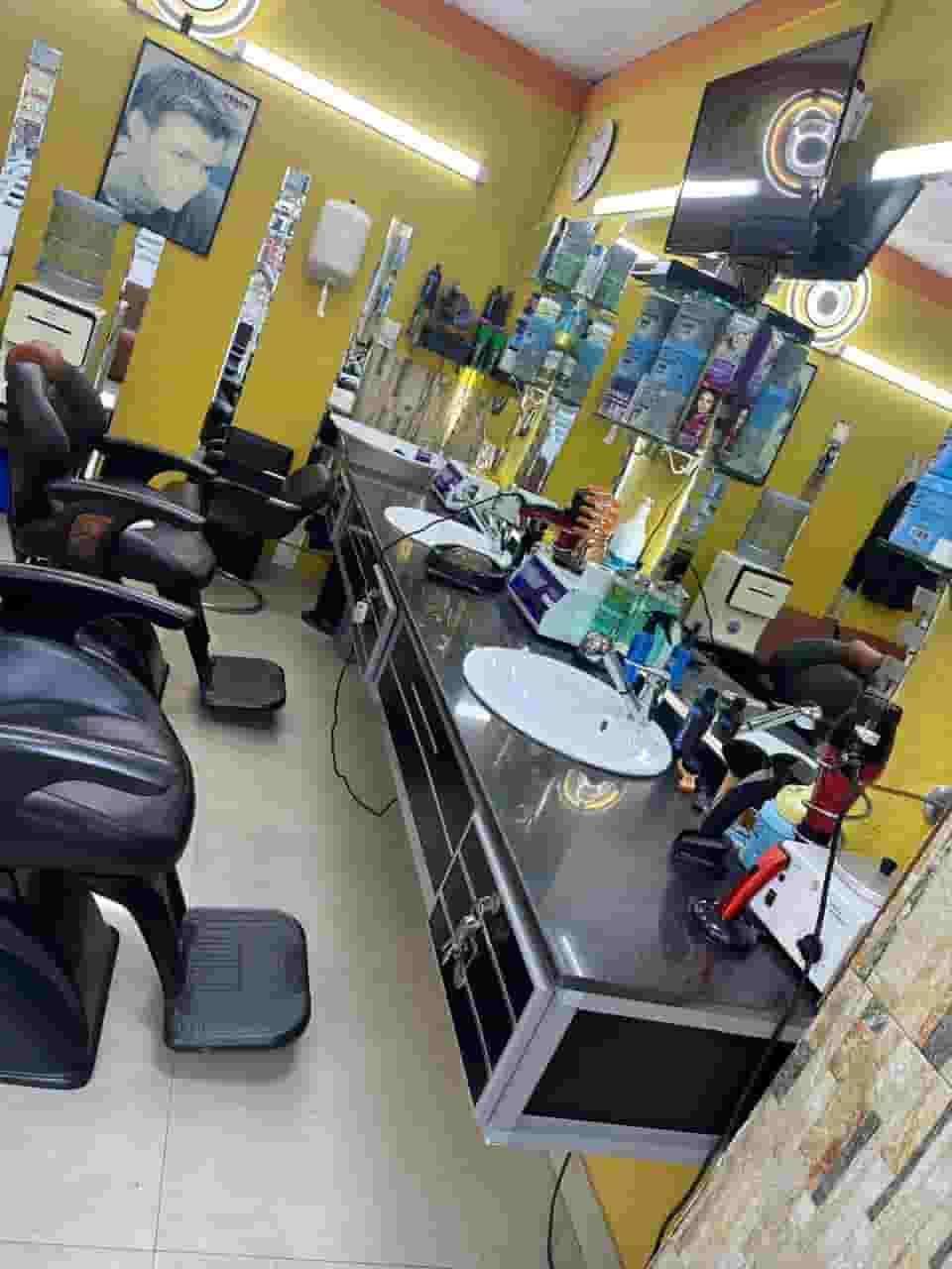 صالون النسر الذهبي