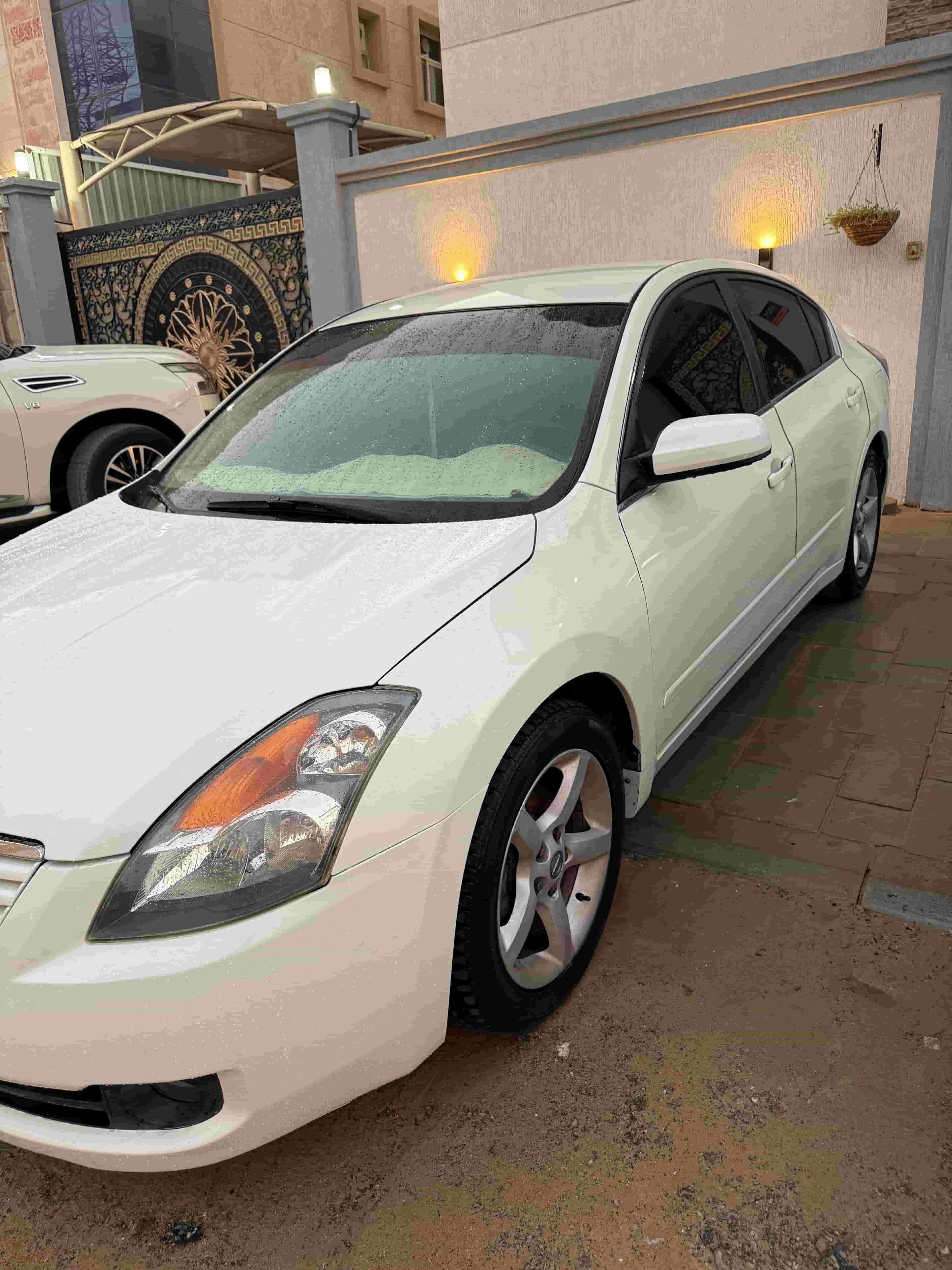 للبيع نيسان التيما موديل 2008