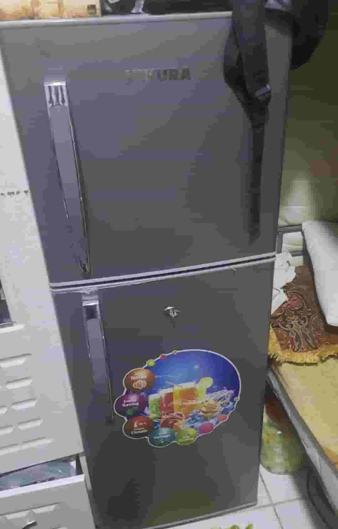 Nivora refrigerator